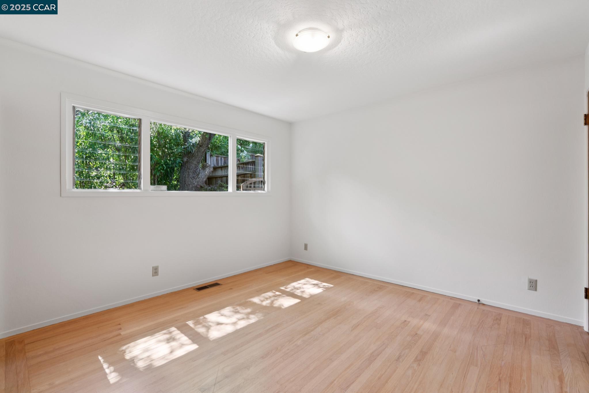 Detail Gallery Image 41 of 54 For 3806 Palo Alto Dr, Lafayette,  CA 94549 - 4 Beds | 3 Baths