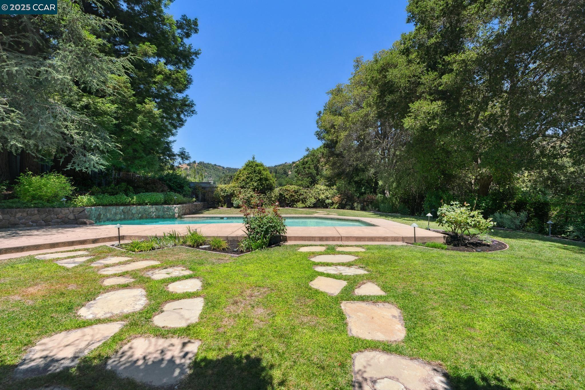 Detail Gallery Image 51 of 54 For 3806 Palo Alto Dr, Lafayette,  CA 94549 - 4 Beds | 3 Baths