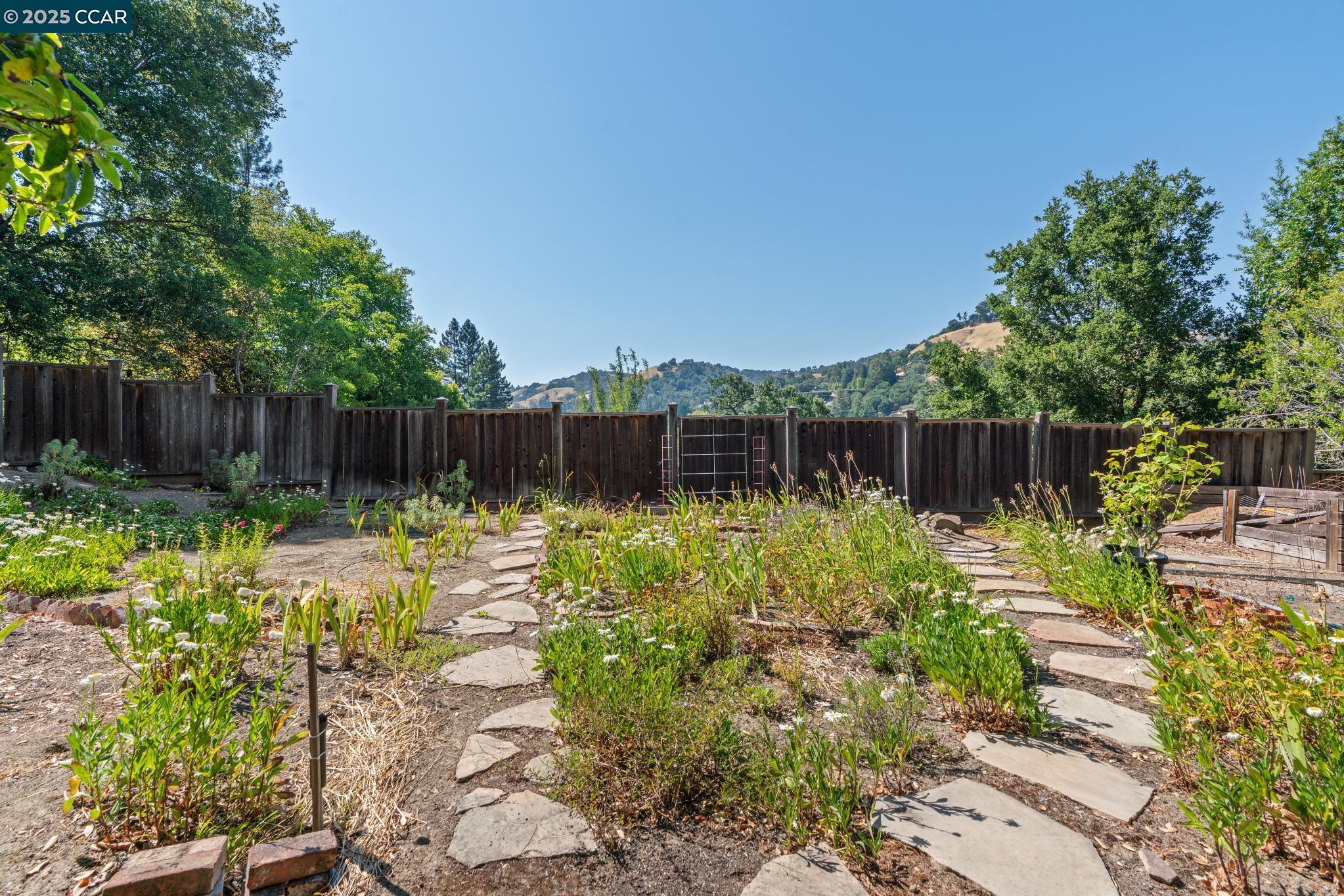 Detail Gallery Image 52 of 54 For 3806 Palo Alto Dr, Lafayette,  CA 94549 - 4 Beds | 3 Baths