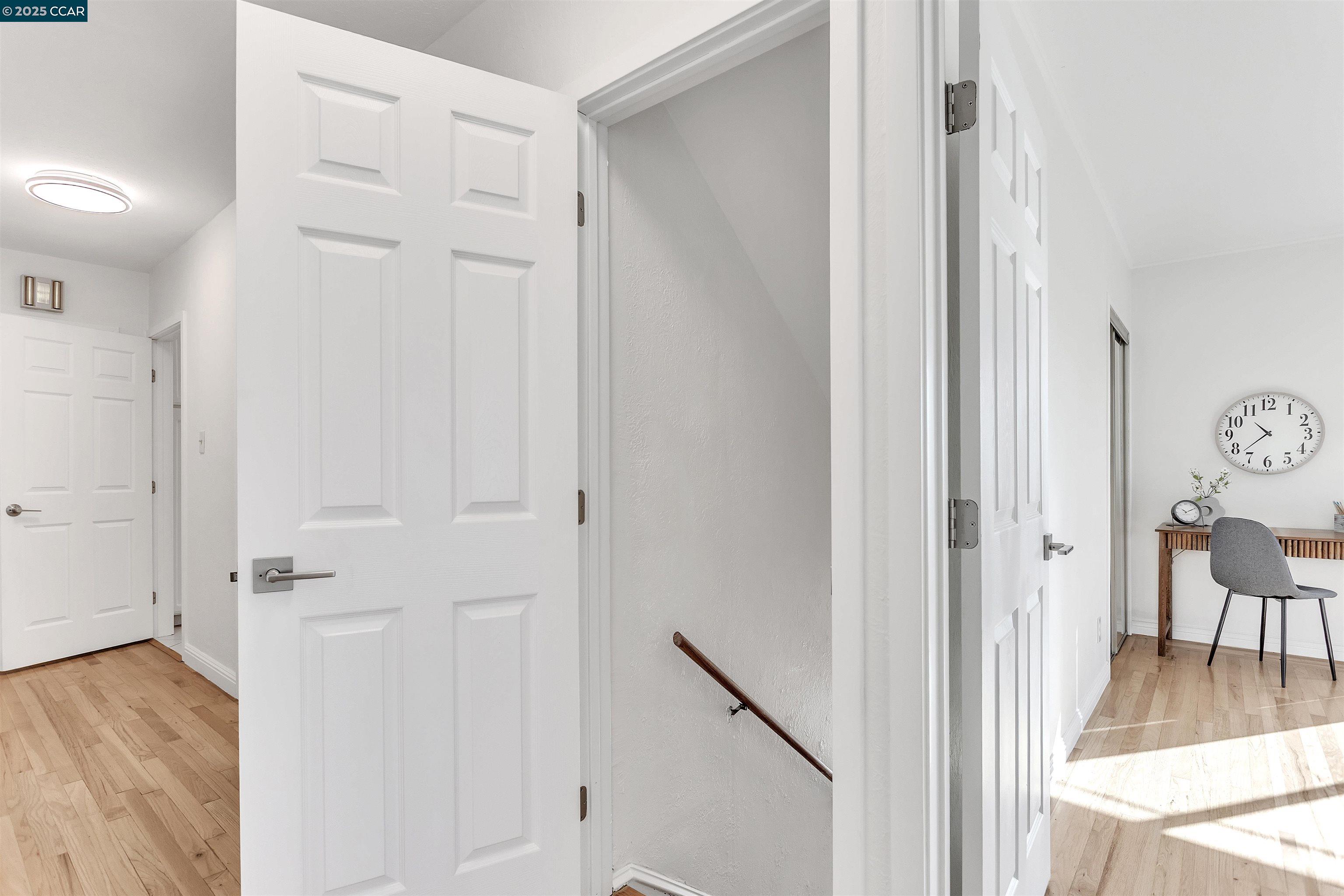 Detail Gallery Image 25 of 52 For 4615 Harbord Dr, Oakland,  CA 94618 - 3 Beds | 2 Baths