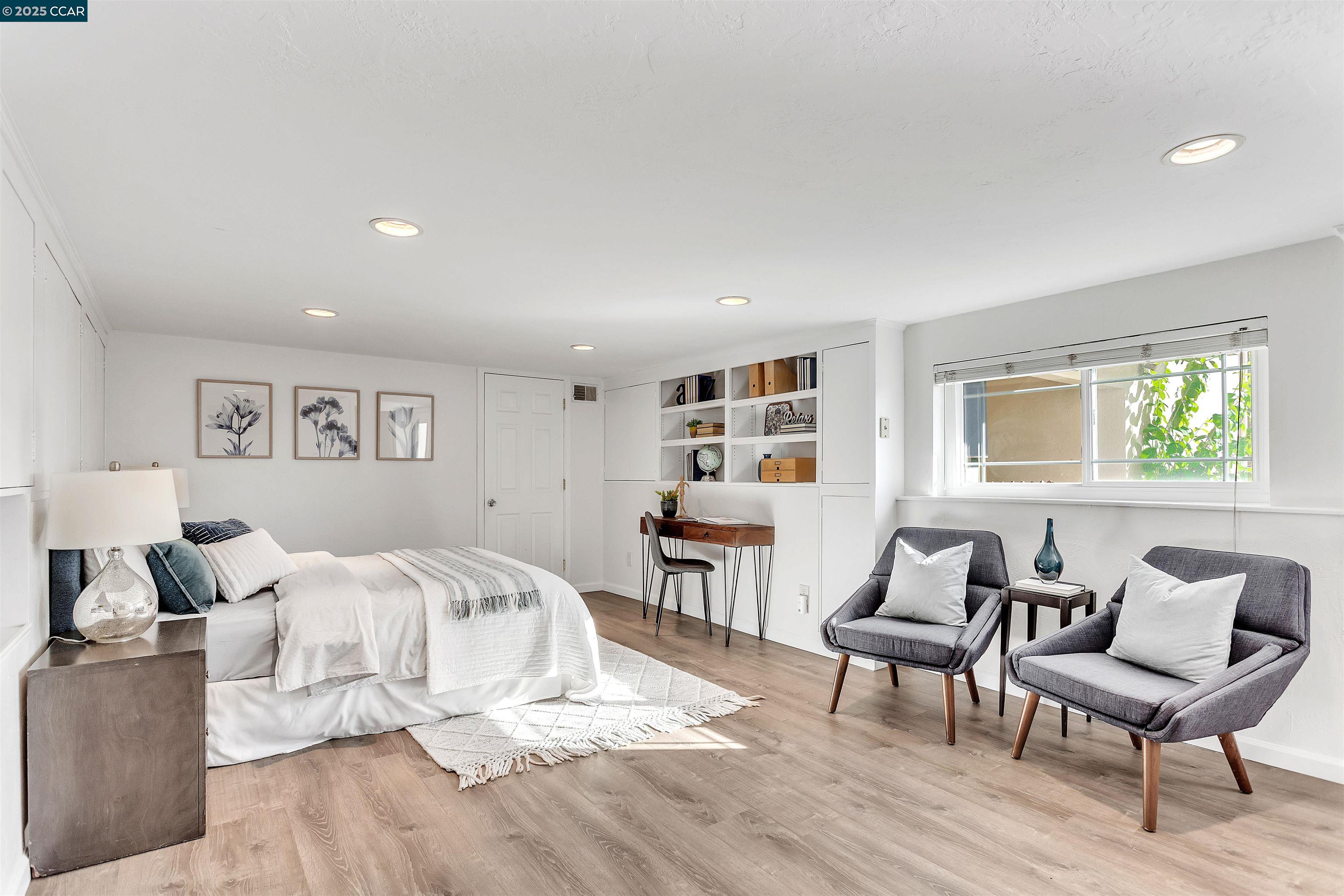 Detail Gallery Image 27 of 52 For 4615 Harbord Dr, Oakland,  CA 94618 - 3 Beds | 2 Baths