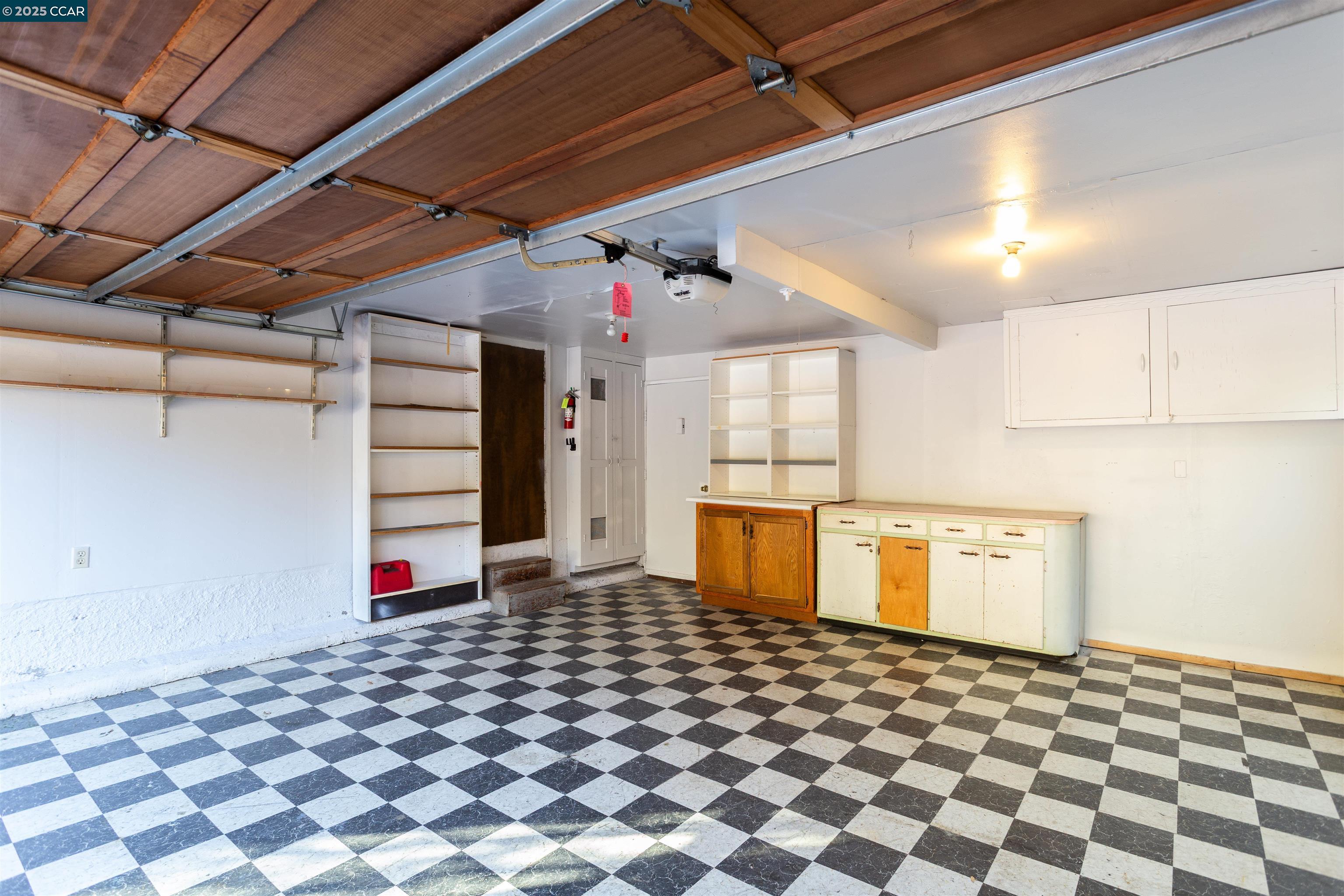 Detail Gallery Image 33 of 52 For 4615 Harbord Dr, Oakland,  CA 94618 - 3 Beds | 2 Baths