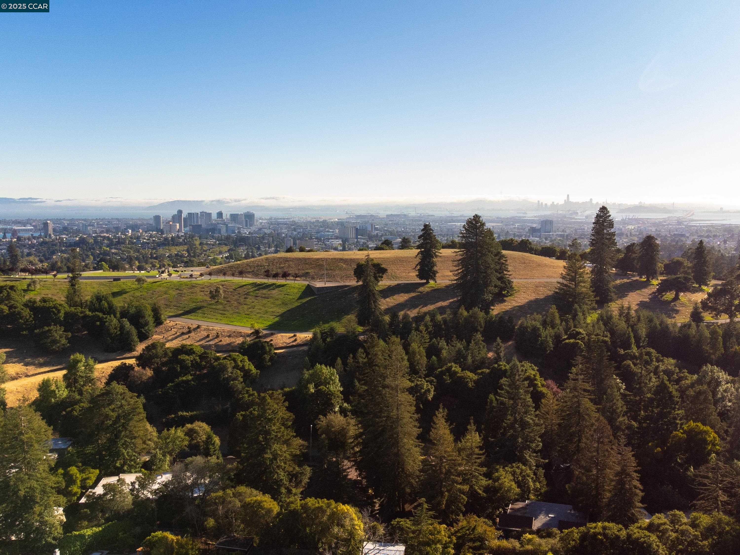 Detail Gallery Image 51 of 52 For 4615 Harbord Dr, Oakland,  CA 94618 - 3 Beds | 2 Baths