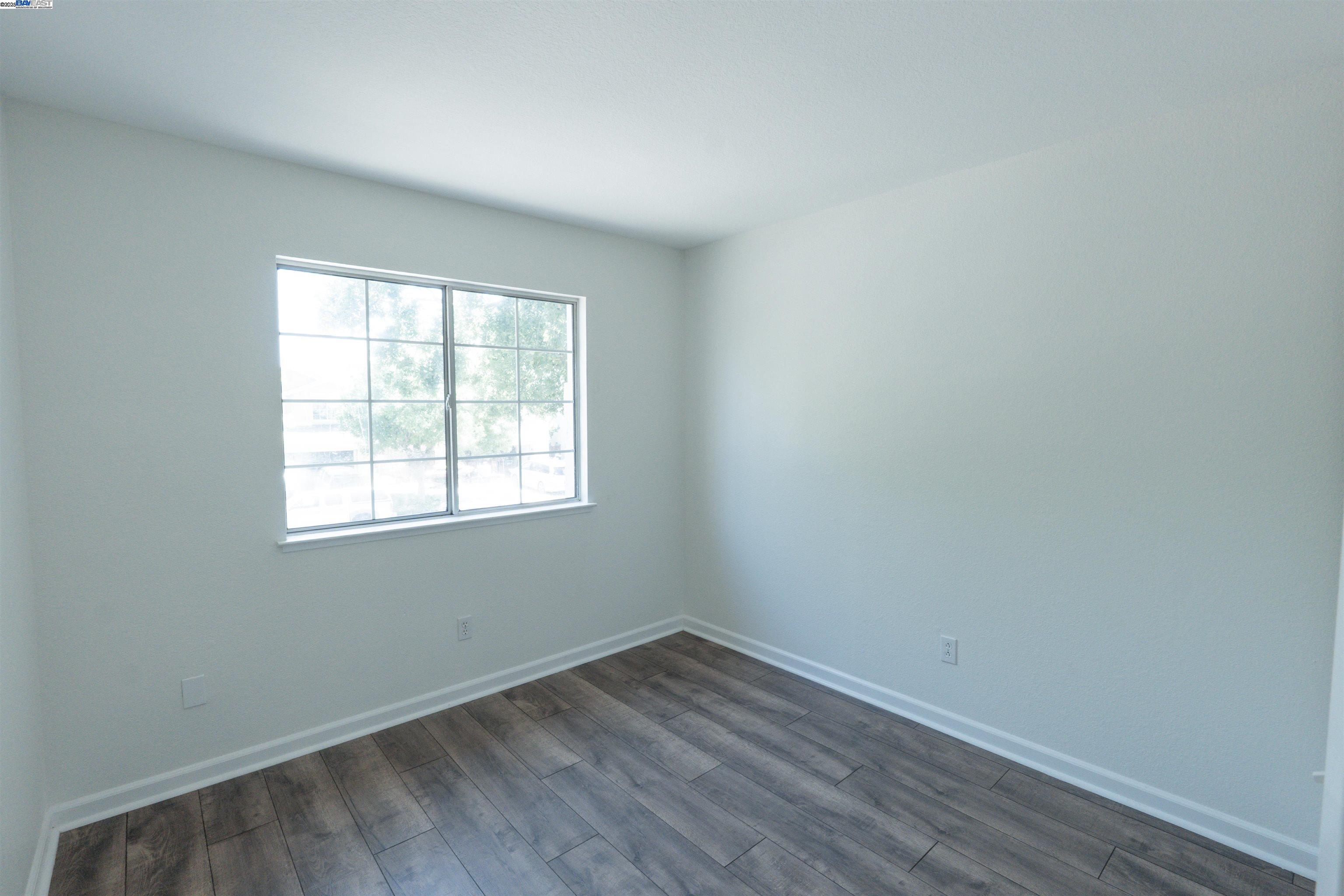 Detail Gallery Image 15 of 49 For 4517 Waterford Way, Oakley,  CA 94561 - 3 Beds | 2/1 Baths