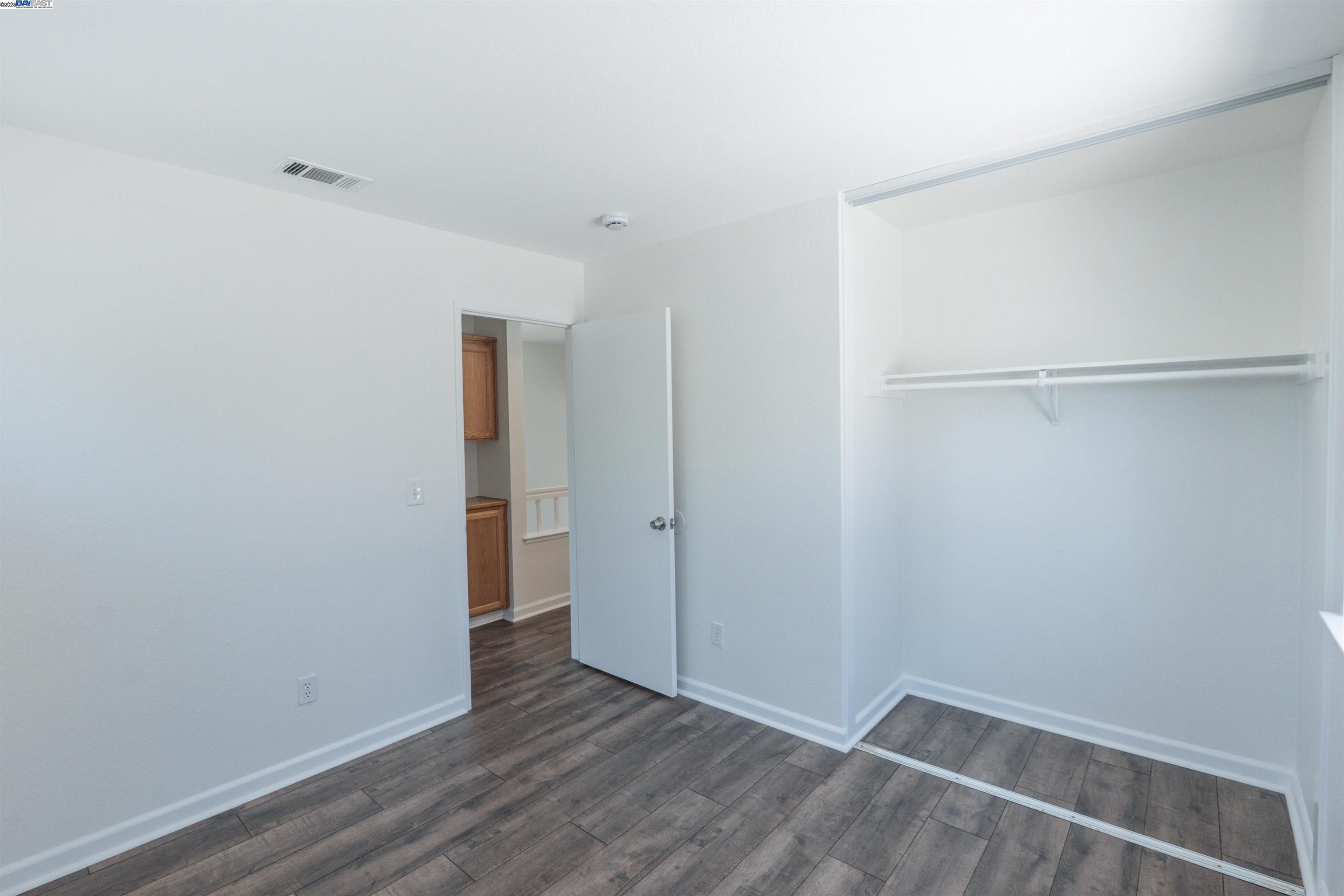 Detail Gallery Image 17 of 49 For 4517 Waterford Way, Oakley,  CA 94561 - 3 Beds | 2/1 Baths