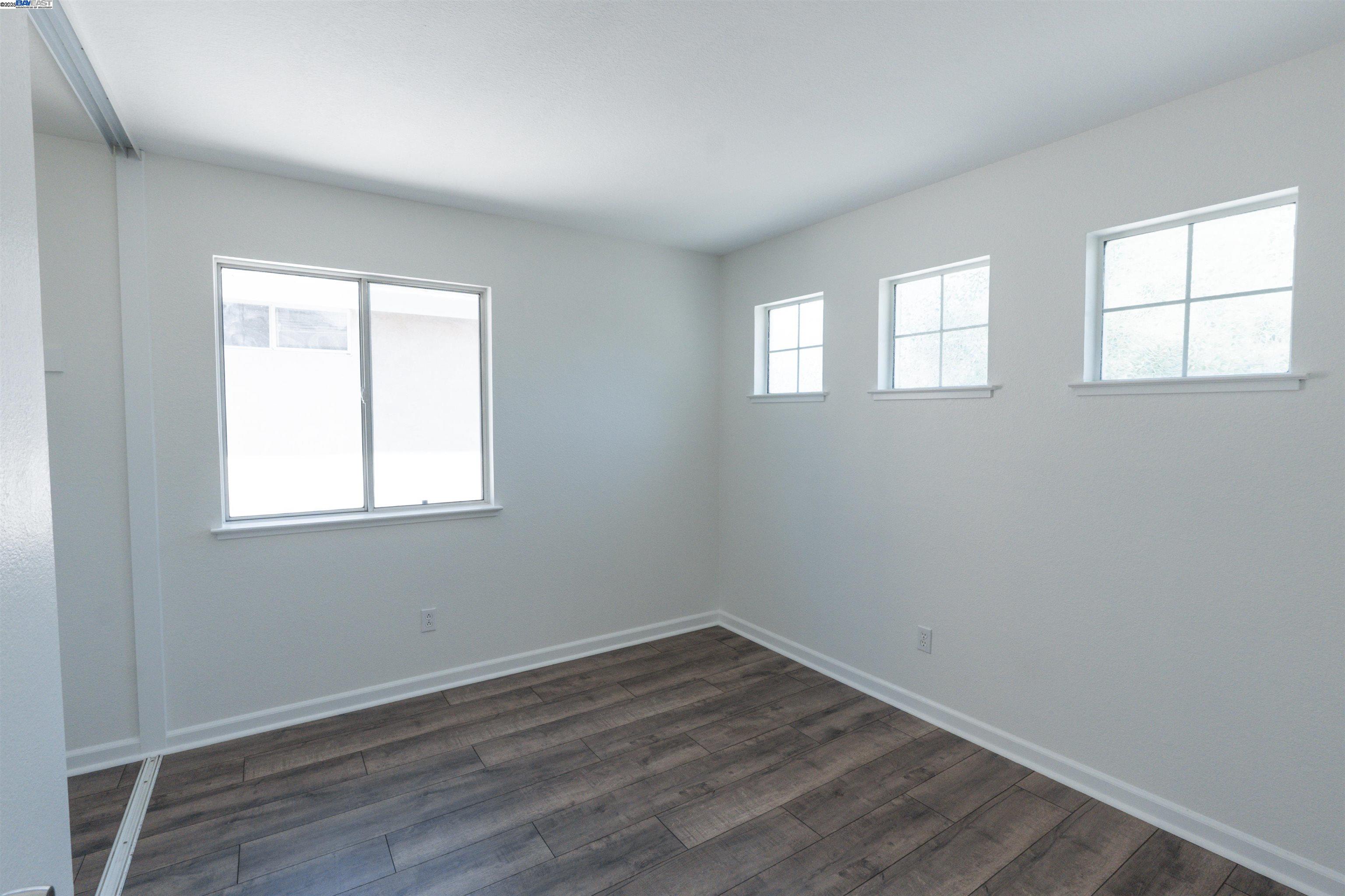 Detail Gallery Image 18 of 49 For 4517 Waterford Way, Oakley,  CA 94561 - 3 Beds | 2/1 Baths