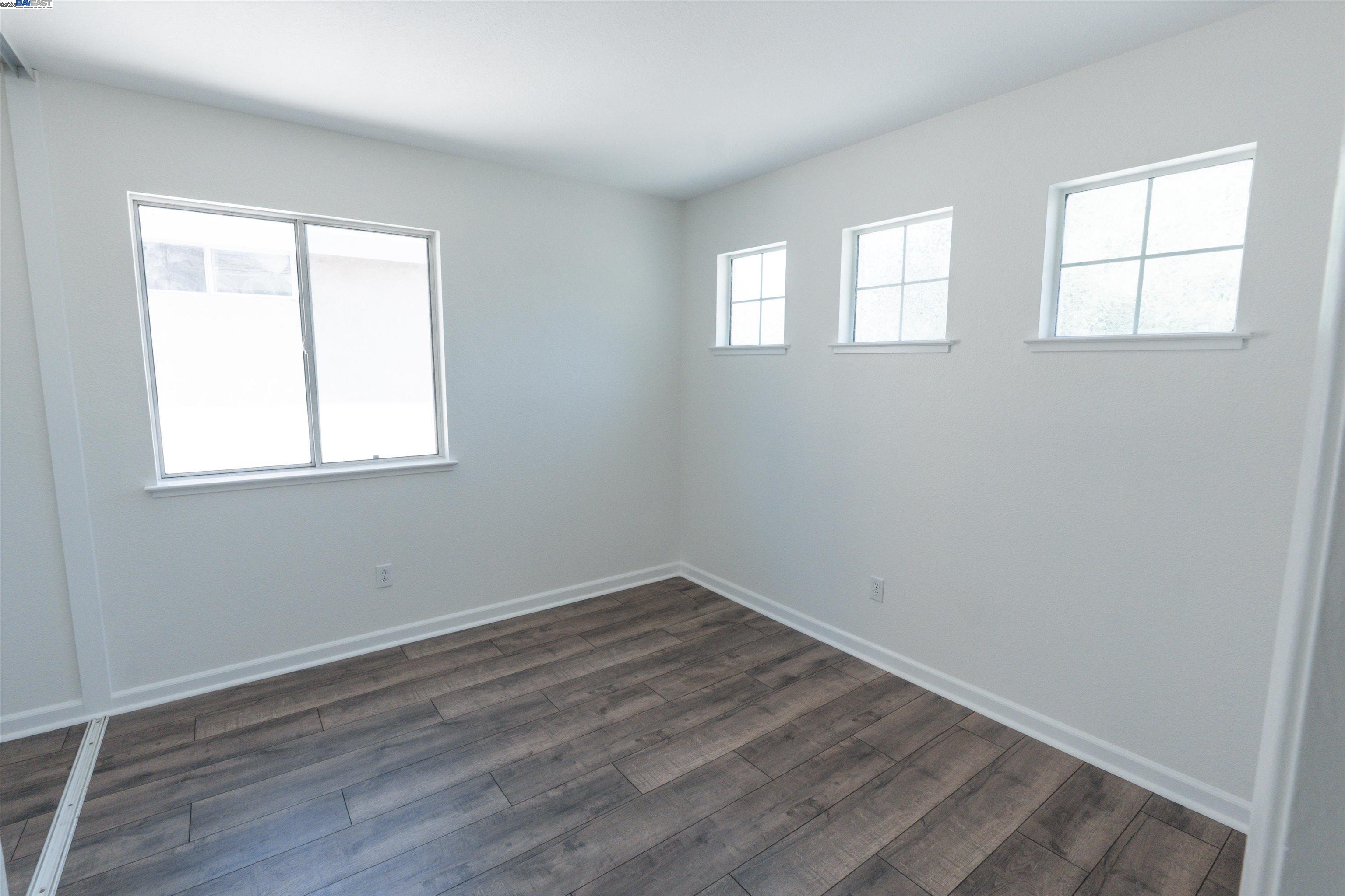 Detail Gallery Image 19 of 49 For 4517 Waterford Way, Oakley,  CA 94561 - 3 Beds | 2/1 Baths