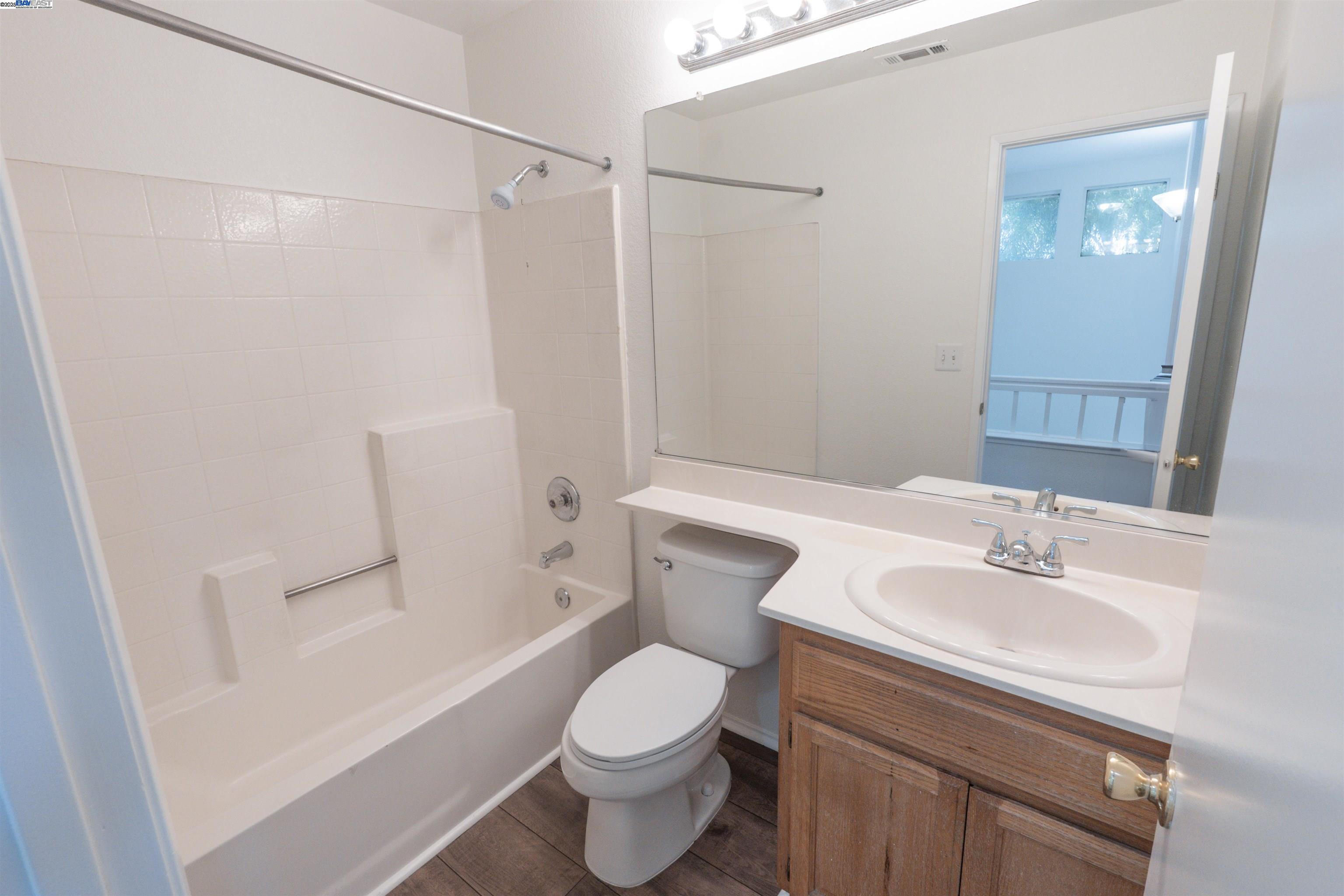 Detail Gallery Image 20 of 49 For 4517 Waterford Way, Oakley,  CA 94561 - 3 Beds | 2/1 Baths