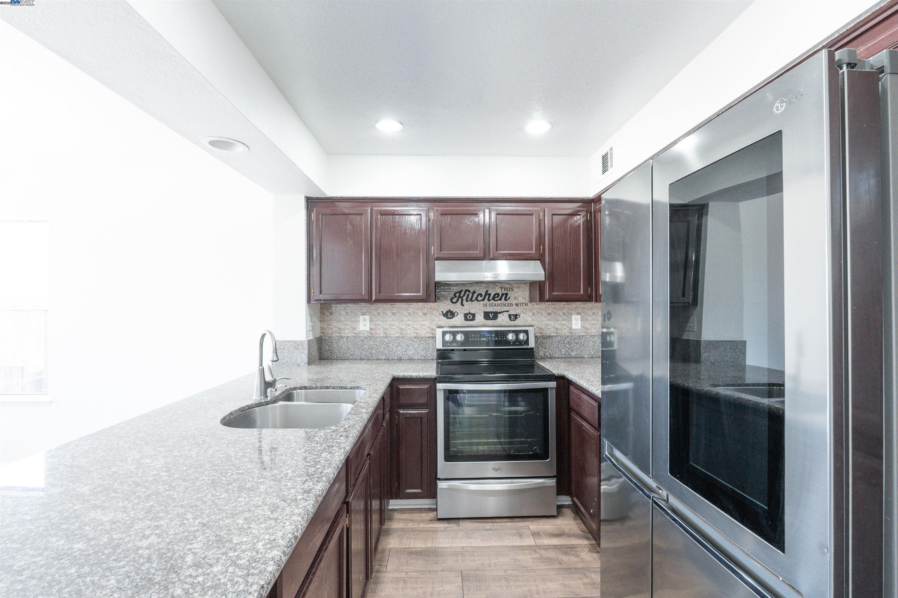 Detail Gallery Image 40 of 49 For 4517 Waterford Way, Oakley,  CA 94561 - 3 Beds | 2/1 Baths