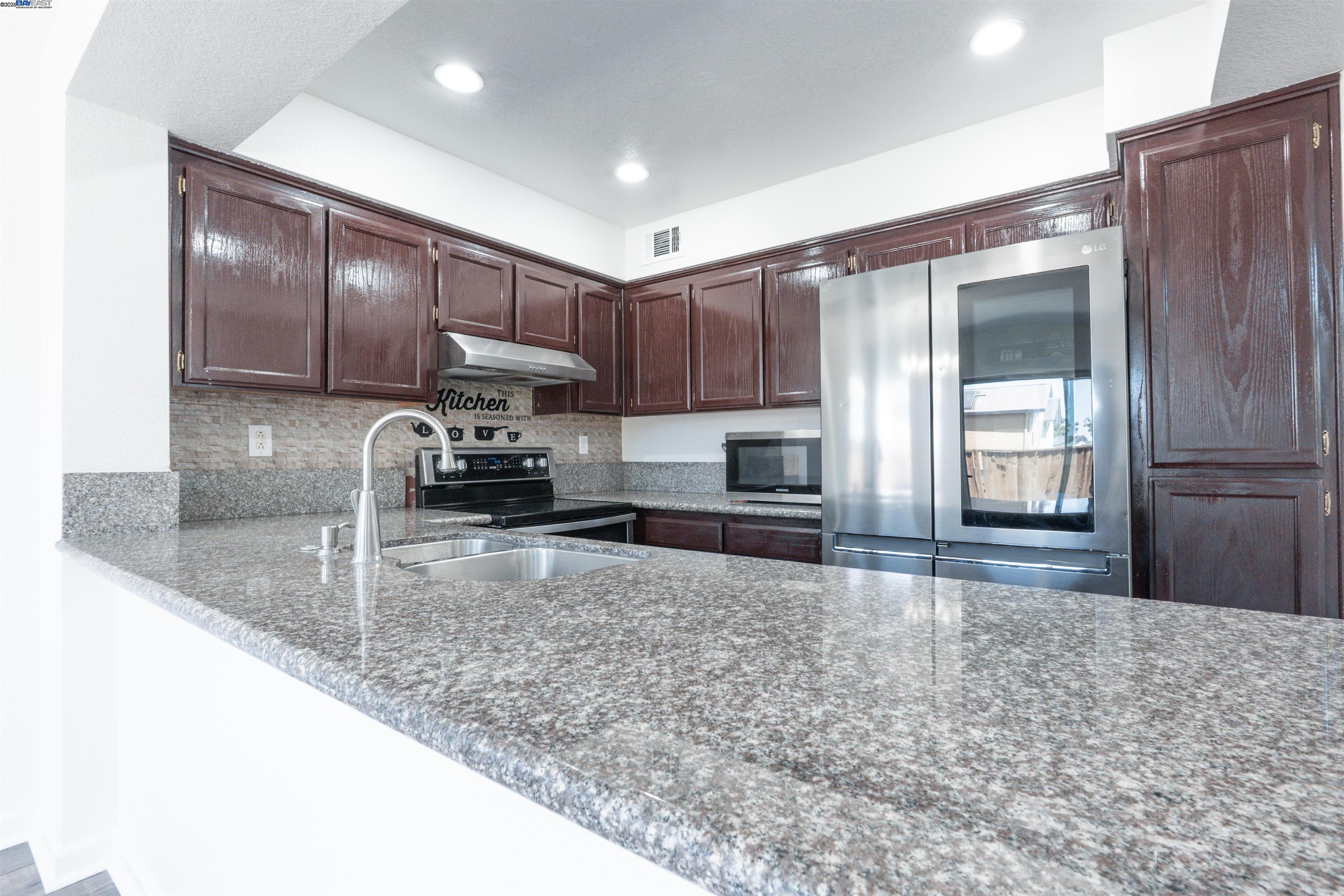 Detail Gallery Image 41 of 49 For 4517 Waterford Way, Oakley,  CA 94561 - 3 Beds | 2/1 Baths