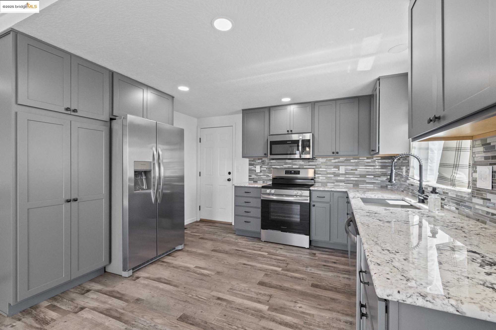 Detail Gallery Image 12 of 31 For 21344 Oman Drive, Soulsbyville,  CA 95372 - 3 Beds | 2 Baths