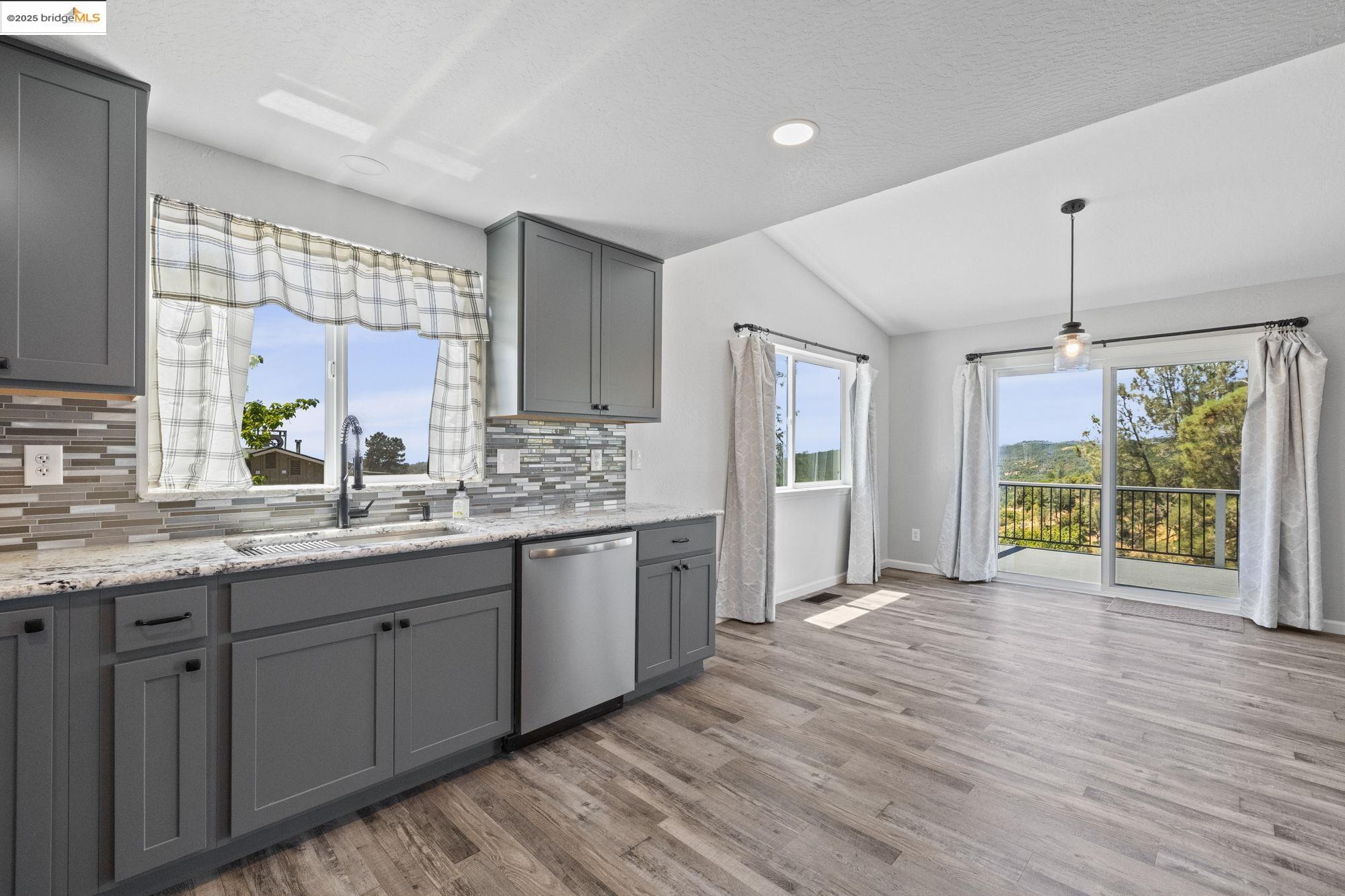 Detail Gallery Image 15 of 31 For 21344 Oman Drive, Soulsbyville,  CA 95372 - 3 Beds | 2 Baths