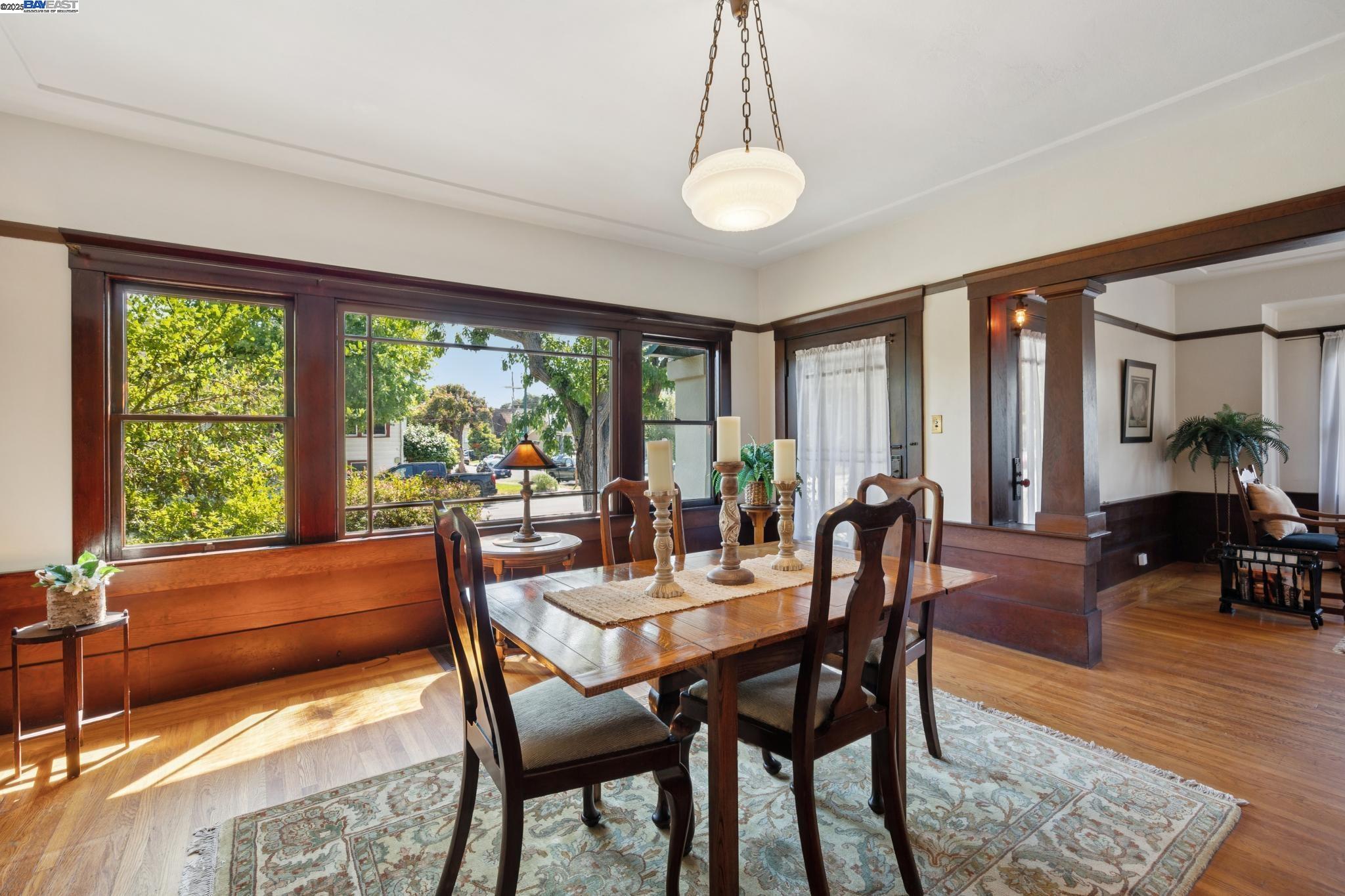 Detail Gallery Image 19 of 59 For 1300 Regent St, Alameda,  CA 94501 - 2 Beds | 1 Baths