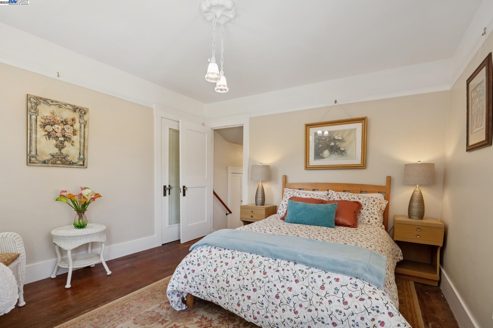 Detail Gallery Image 37 of 59 For 1300 Regent St, Alameda,  CA 94501 - 2 Beds | 1 Baths