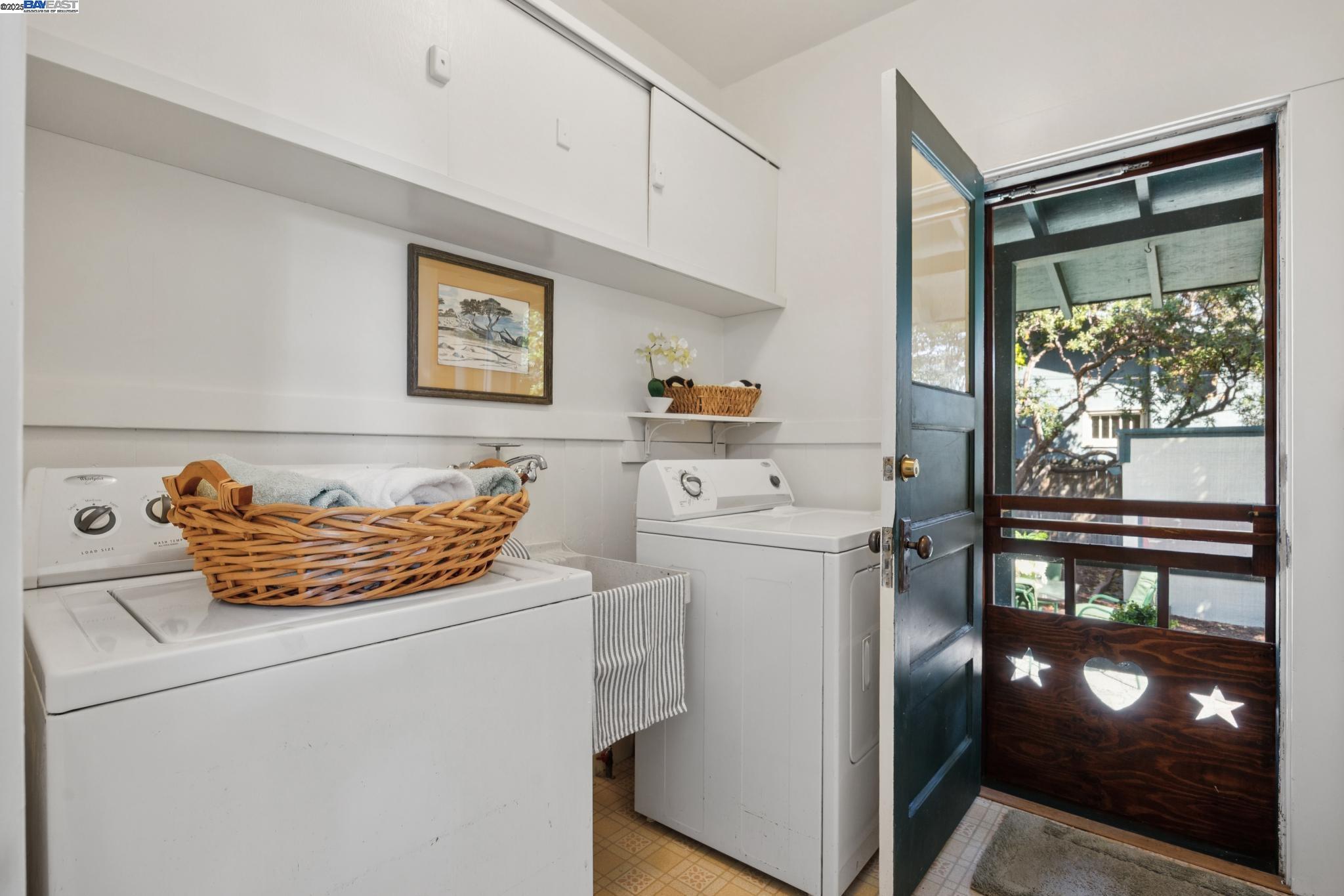 Detail Gallery Image 45 of 59 For 1300 Regent St, Alameda,  CA 94501 - 2 Beds | 1 Baths