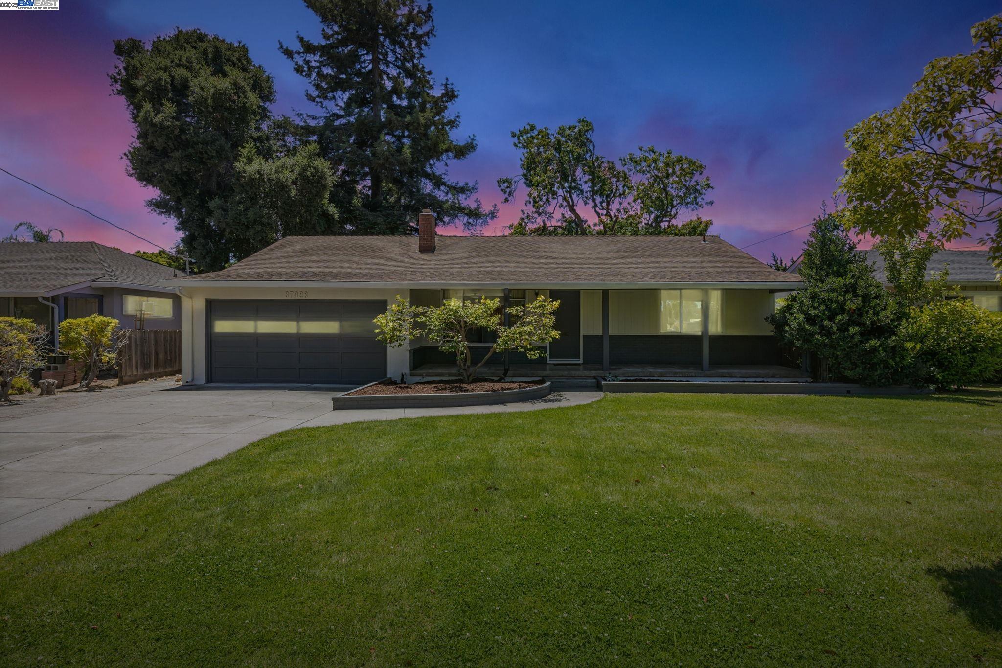 37923 Glenmoor Dr, Fremont, California 94536, 3 Bedrooms Bedrooms, 7 Rooms Rooms,1 BathroomBathrooms,Residential,For Sale,37923 Glenmoor Dr,41104550