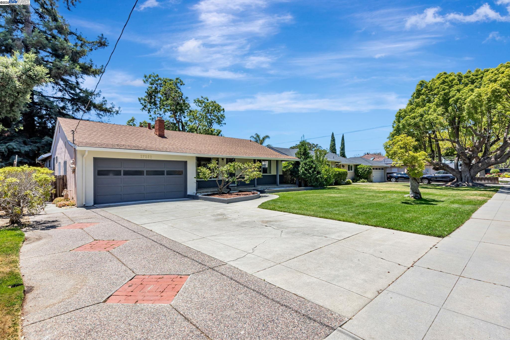 37923 Glenmoor Dr, Fremont, California 94536, 3 Bedrooms Bedrooms, 7 Rooms Rooms,1 BathroomBathrooms,Residential,For Sale,37923 Glenmoor Dr,41104550