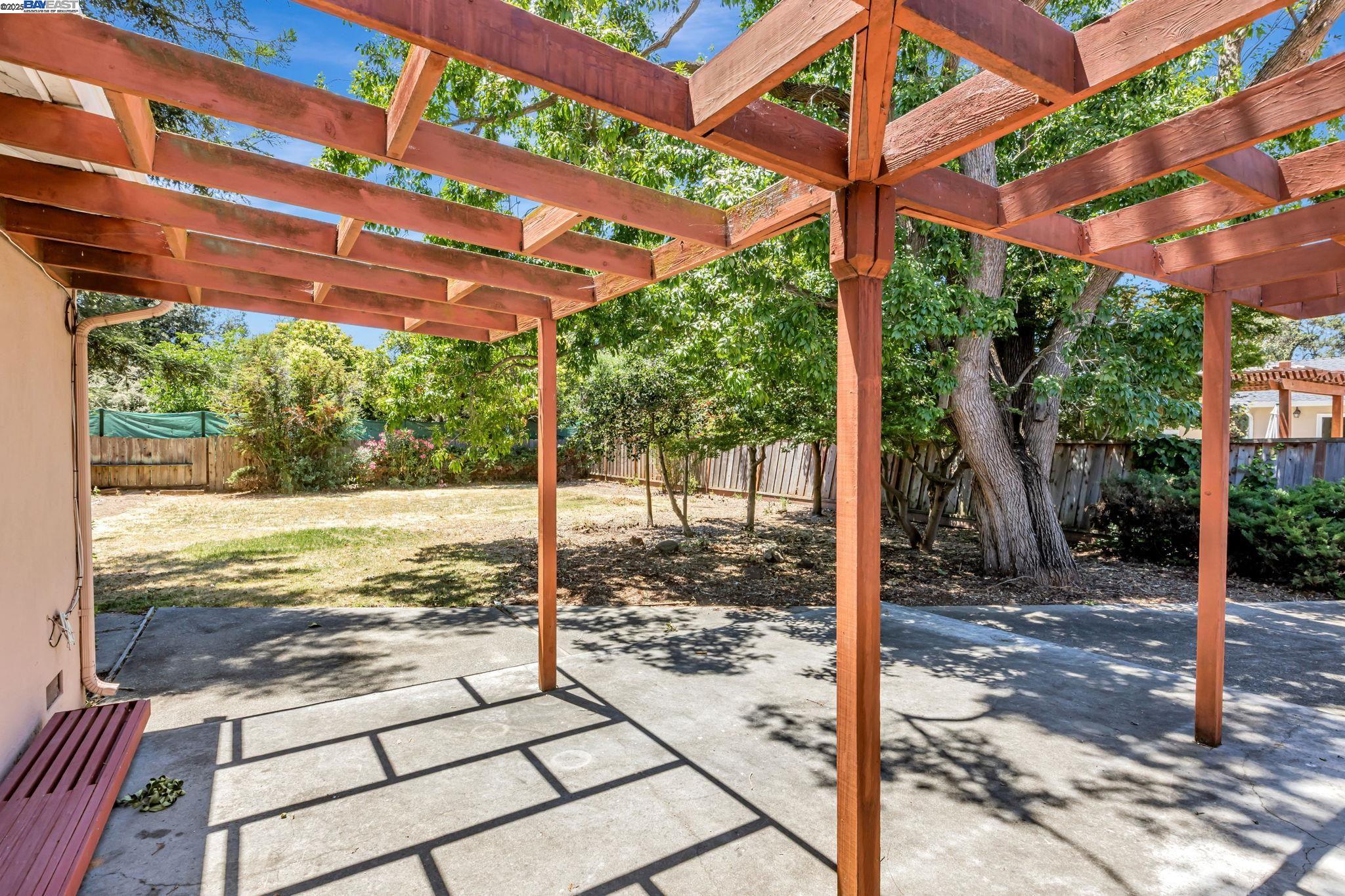 37923 Glenmoor Dr, Fremont, California 94536, 3 Bedrooms Bedrooms, 7 Rooms Rooms,1 BathroomBathrooms,Residential,For Sale,37923 Glenmoor Dr,41104550