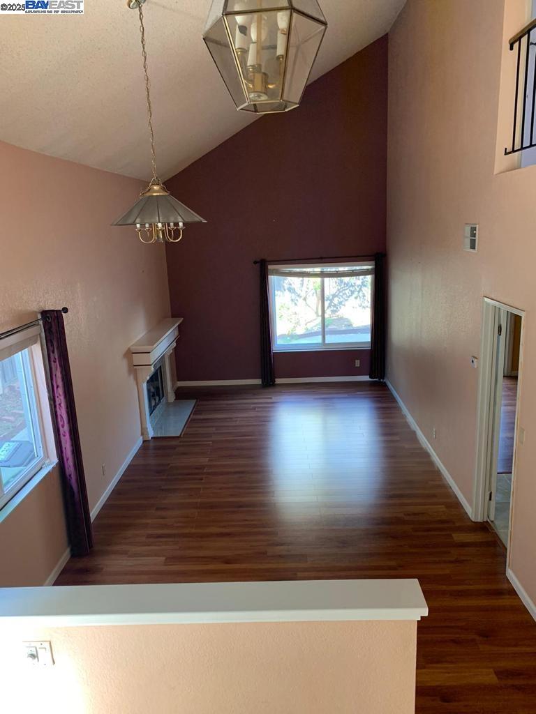 Detail Gallery Image 20 of 24 For 4805 Mallard Cmn, Fremont,  CA 94555 - 3 Beds | 2/1 Baths
