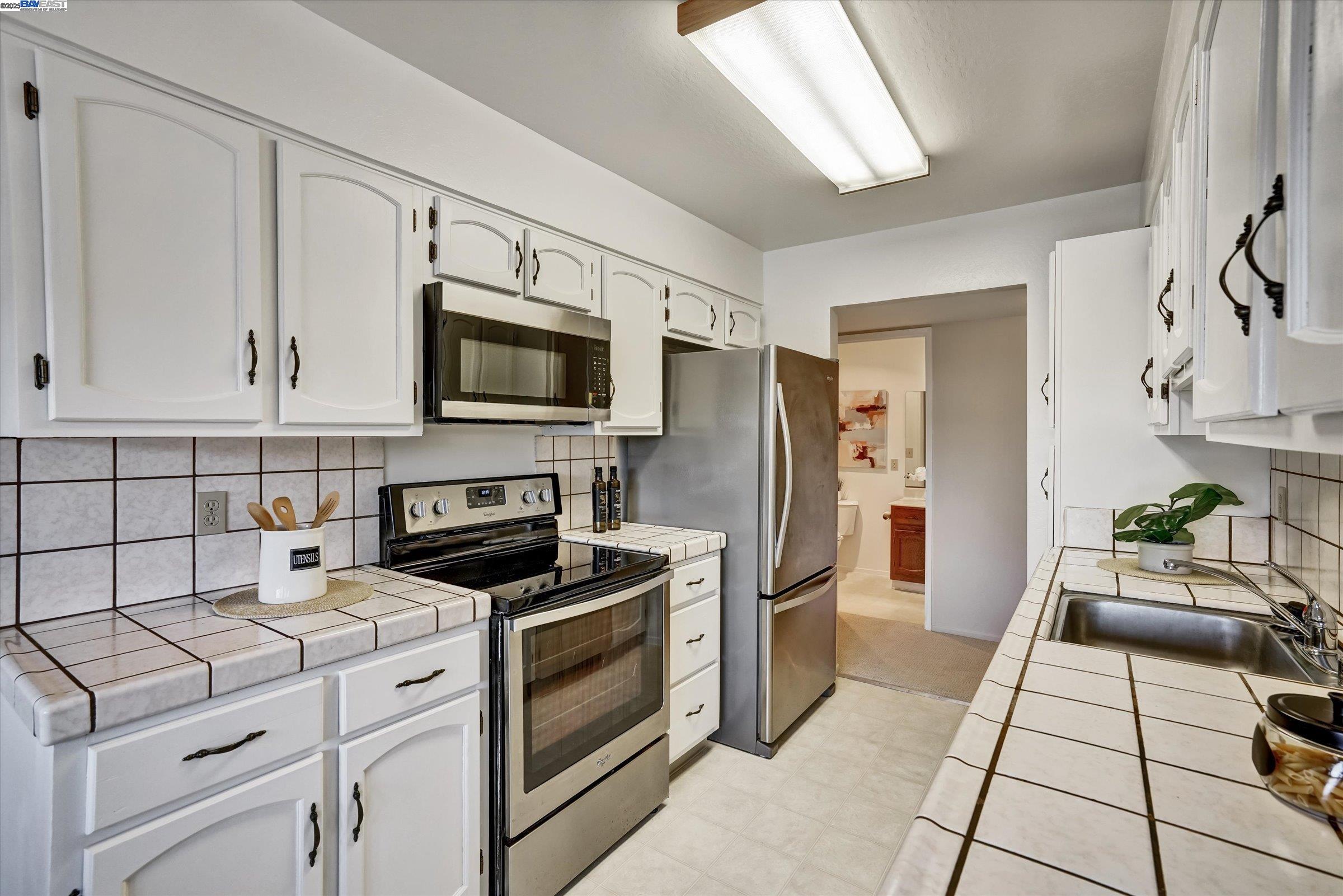 Photo #16: 41104553 Listing: Photo #16