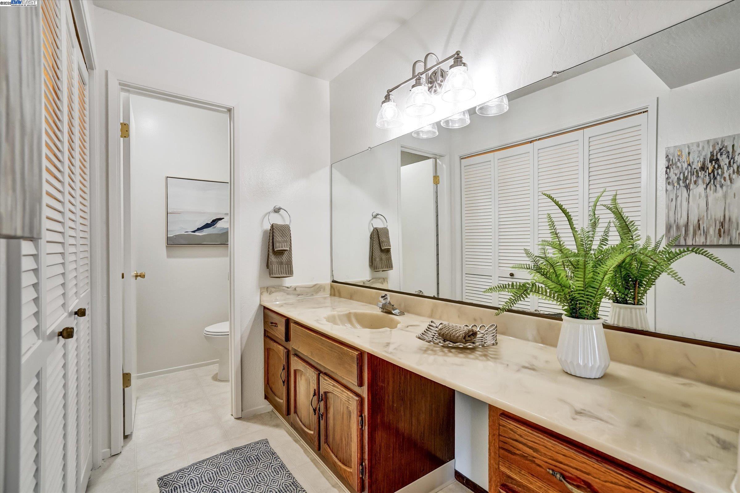 Detail Gallery Image 18 of 29 For 499 Estudillo Ave #302,  San Leandro,  CA 94577 - 2 Beds | 2 Baths