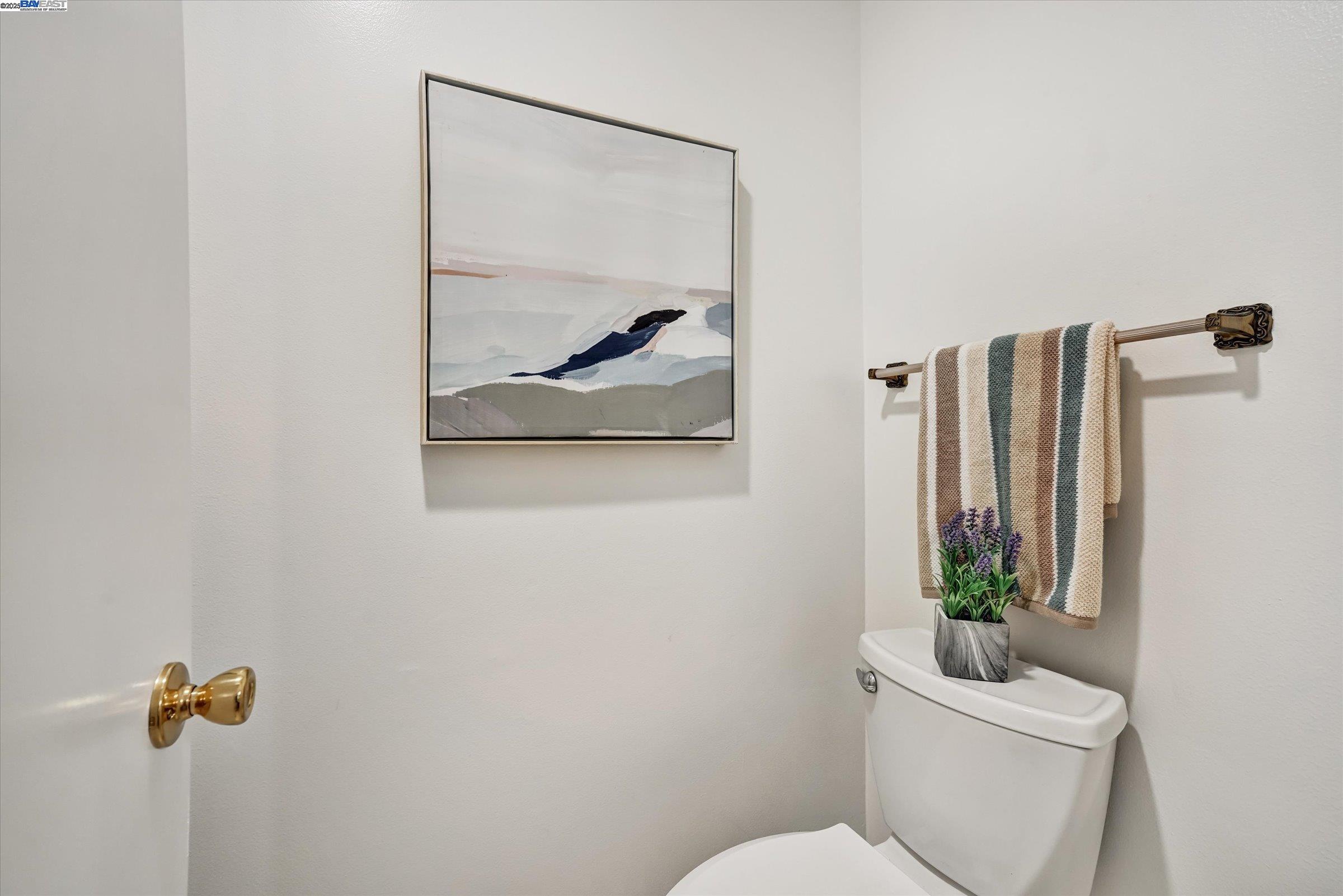 Detail Gallery Image 20 of 29 For 499 Estudillo Ave #302,  San Leandro,  CA 94577 - 2 Beds | 2 Baths