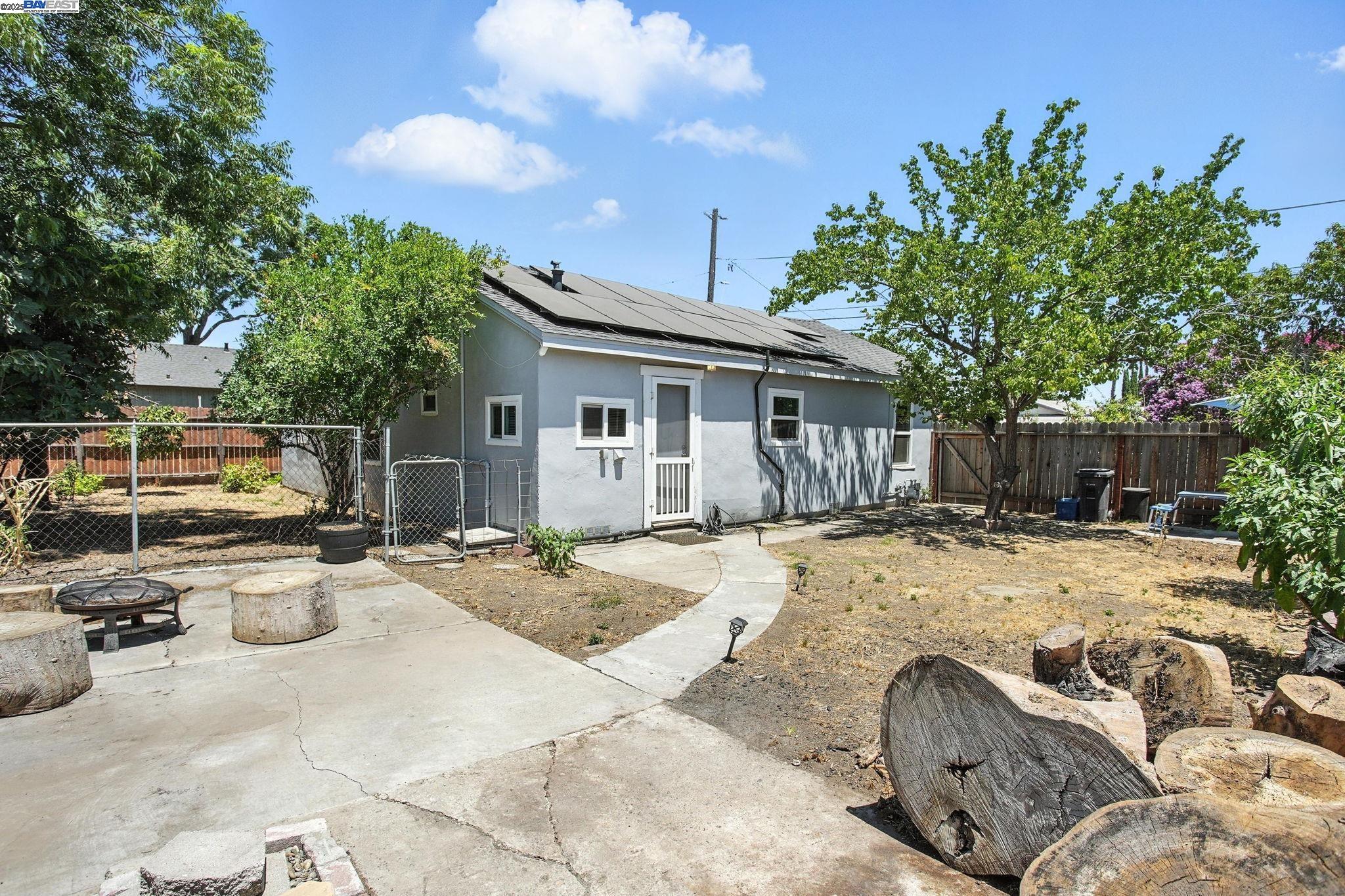 Detail Gallery Image 20 of 23 For 1551 Chronicle Ave, Stockton,  CA 95205 - 2 Beds | 1 Baths