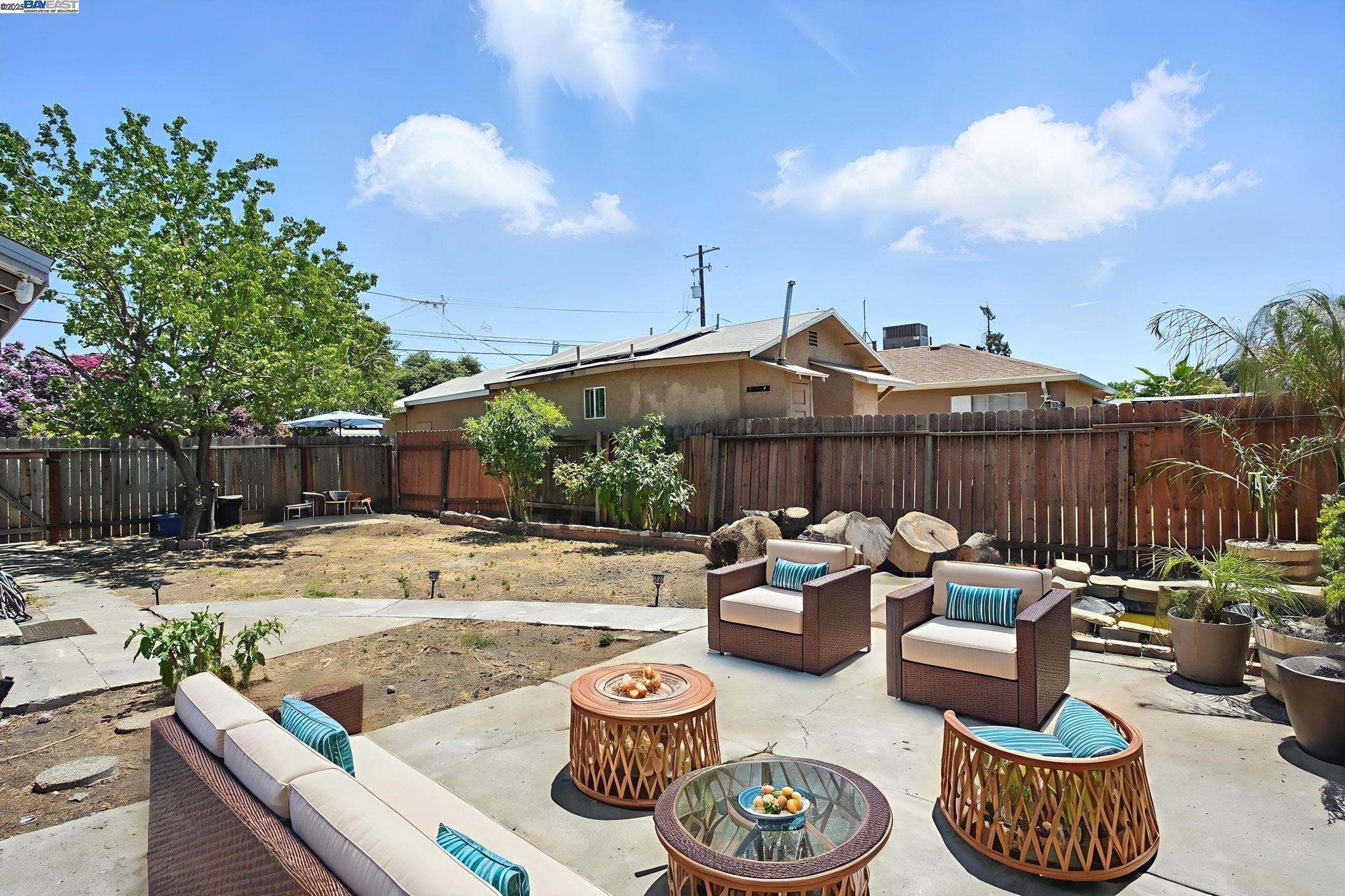 Detail Gallery Image 23 of 23 For 1551 Chronicle Ave, Stockton,  CA 95205 - 2 Beds | 1 Baths