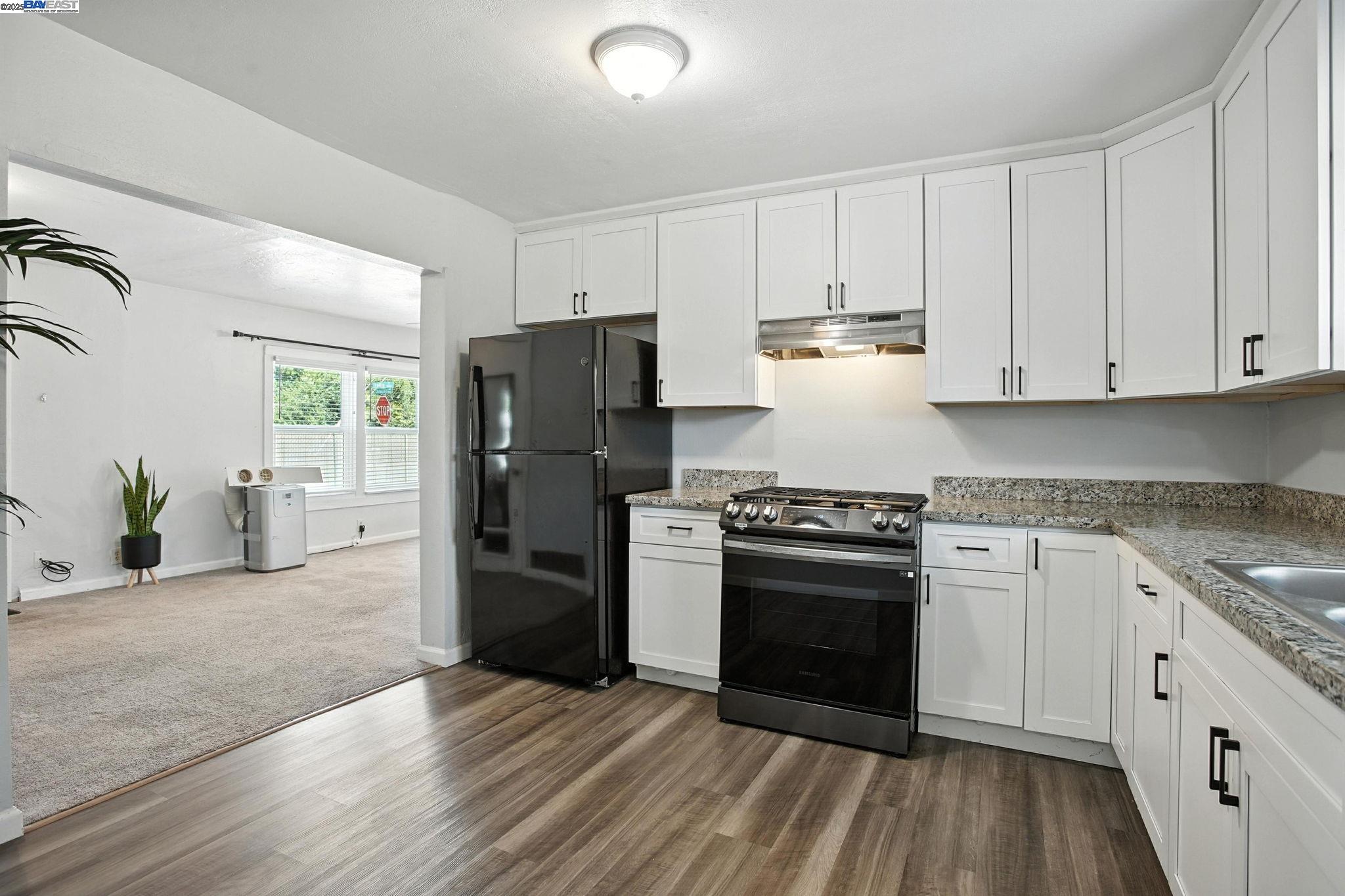 Detail Gallery Image 10 of 23 For 1551 Chronicle Ave, Stockton,  CA 95205 - 2 Beds | 1 Baths