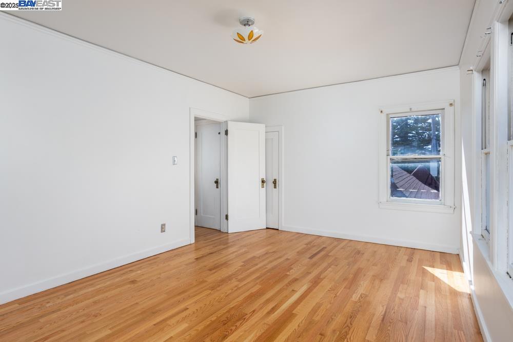 Detail Gallery Image 14 of 45 For 1424 Walnut St, Alameda,  CA 94501 - 3 Beds | 1/1 Baths