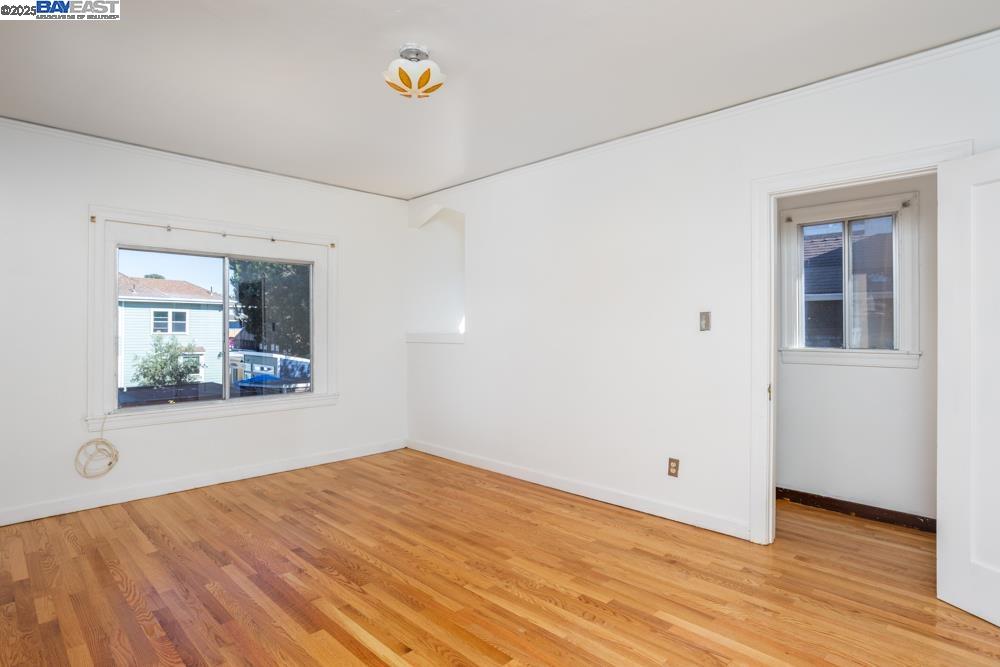Detail Gallery Image 16 of 45 For 1424 Walnut St, Alameda,  CA 94501 - 3 Beds | 1/1 Baths