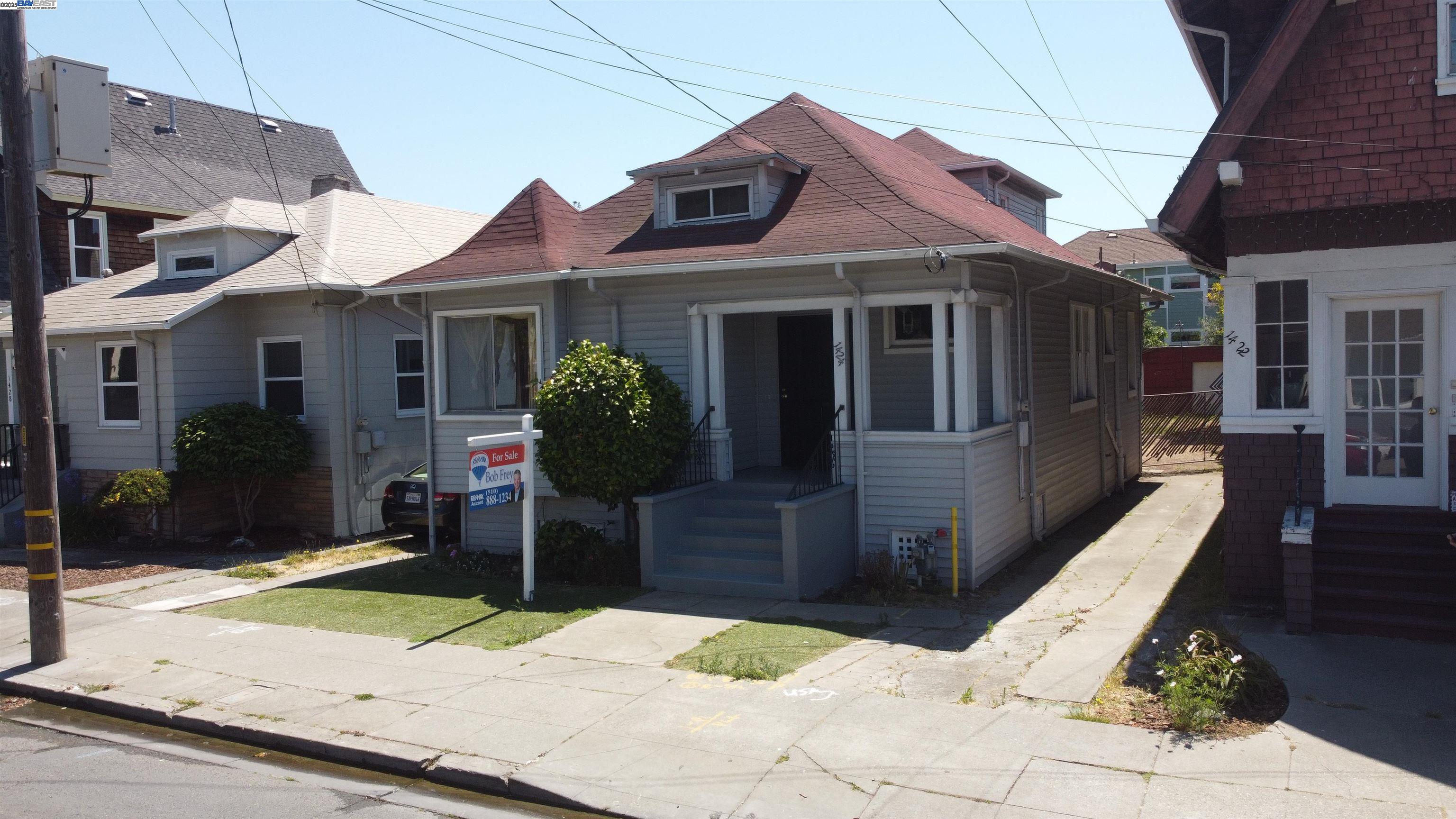Detail Gallery Image 23 of 45 For 1424 Walnut St, Alameda,  CA 94501 - 3 Beds | 1/1 Baths