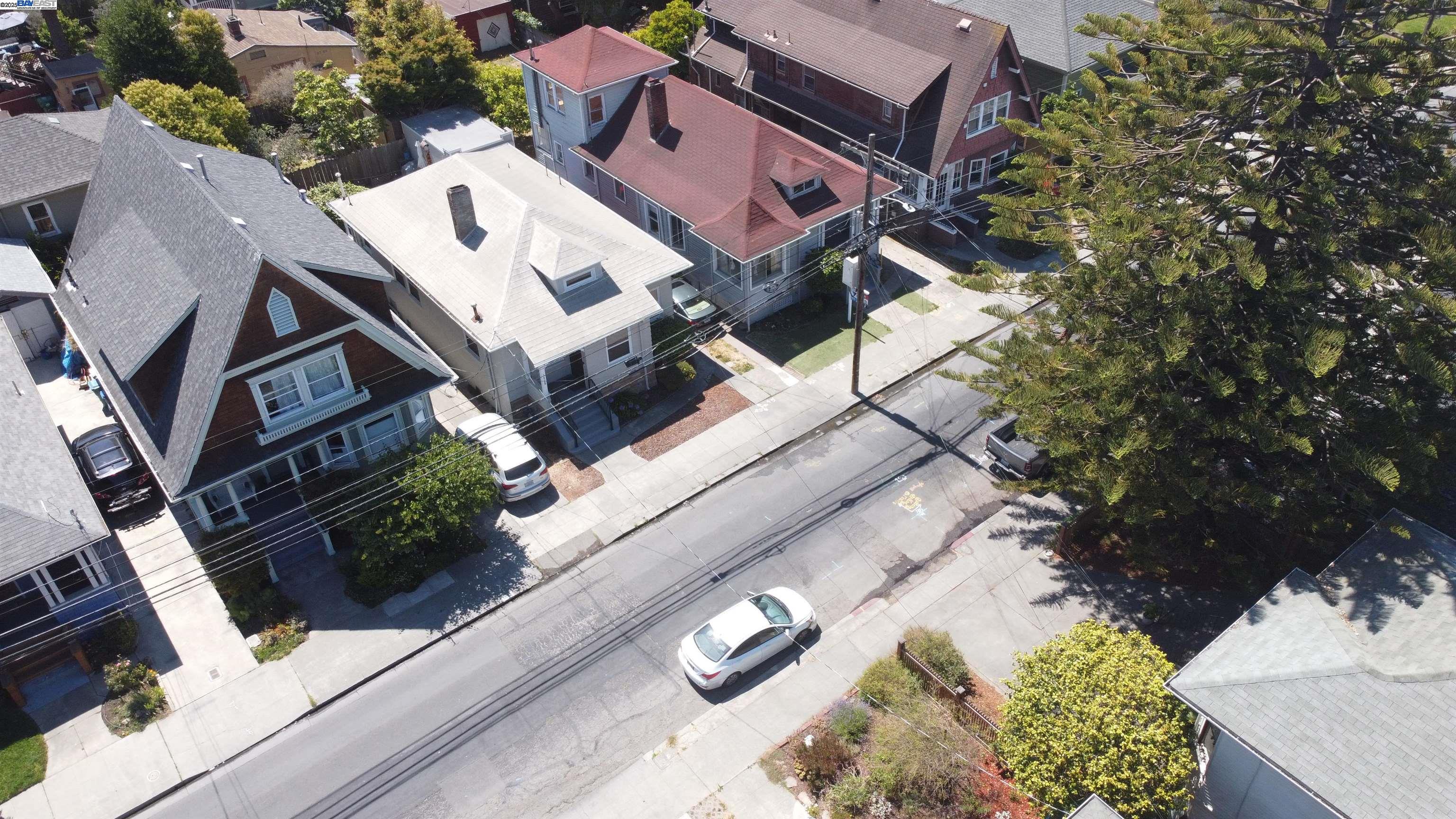 Detail Gallery Image 32 of 45 For 1424 Walnut St, Alameda,  CA 94501 - 3 Beds | 1/1 Baths