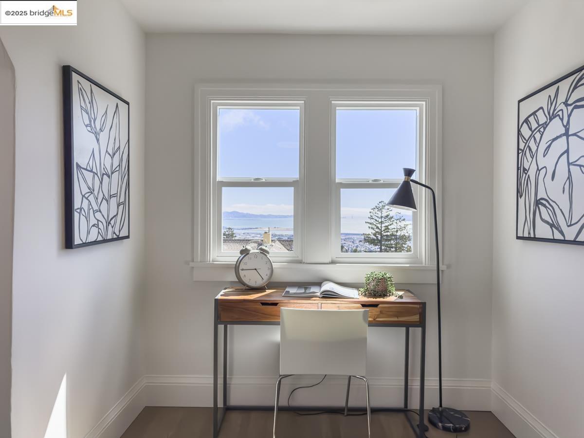 Detail Gallery Image 27 of 60 For 479 Kentucky Ave, Berkeley,  CA 94707 - 3 Beds | 2 Baths