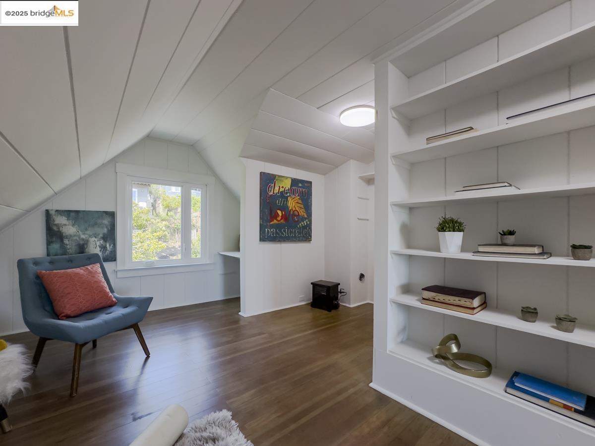 Detail Gallery Image 35 of 60 For 479 Kentucky Ave, Berkeley,  CA 94707 - 3 Beds | 2 Baths