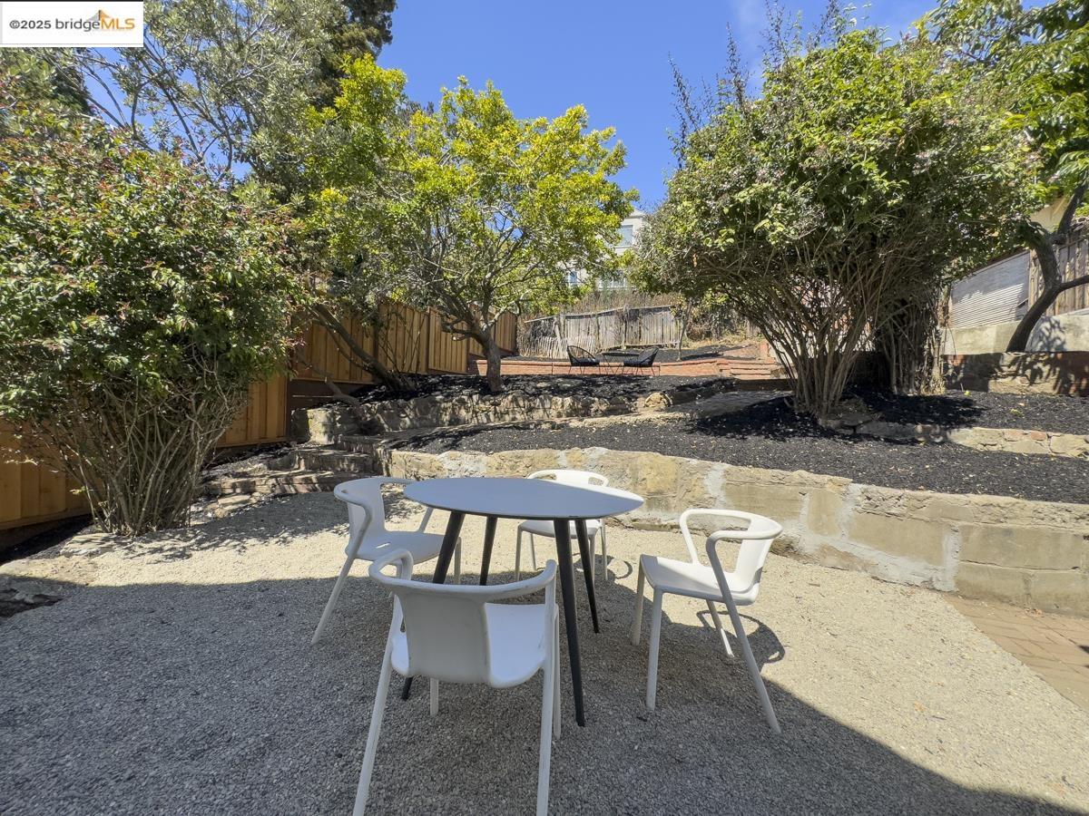 Detail Gallery Image 40 of 60 For 479 Kentucky Ave, Berkeley,  CA 94707 - 3 Beds | 2 Baths