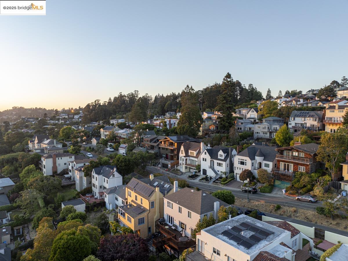 Detail Gallery Image 54 of 60 For 479 Kentucky Ave, Berkeley,  CA 94707 - 3 Beds | 2 Baths