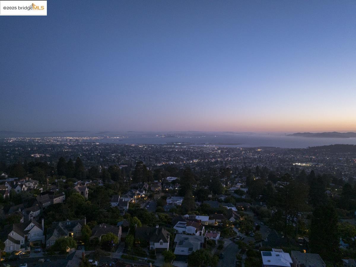 Detail Gallery Image 59 of 60 For 479 Kentucky Ave, Berkeley,  CA 94707 - 3 Beds | 2 Baths