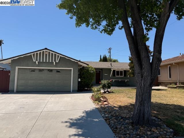 Detail Gallery Image 2 of 5 For 137 Bixby Dr, Milpitas,  CA 95035 - 3 Beds | 2 Baths