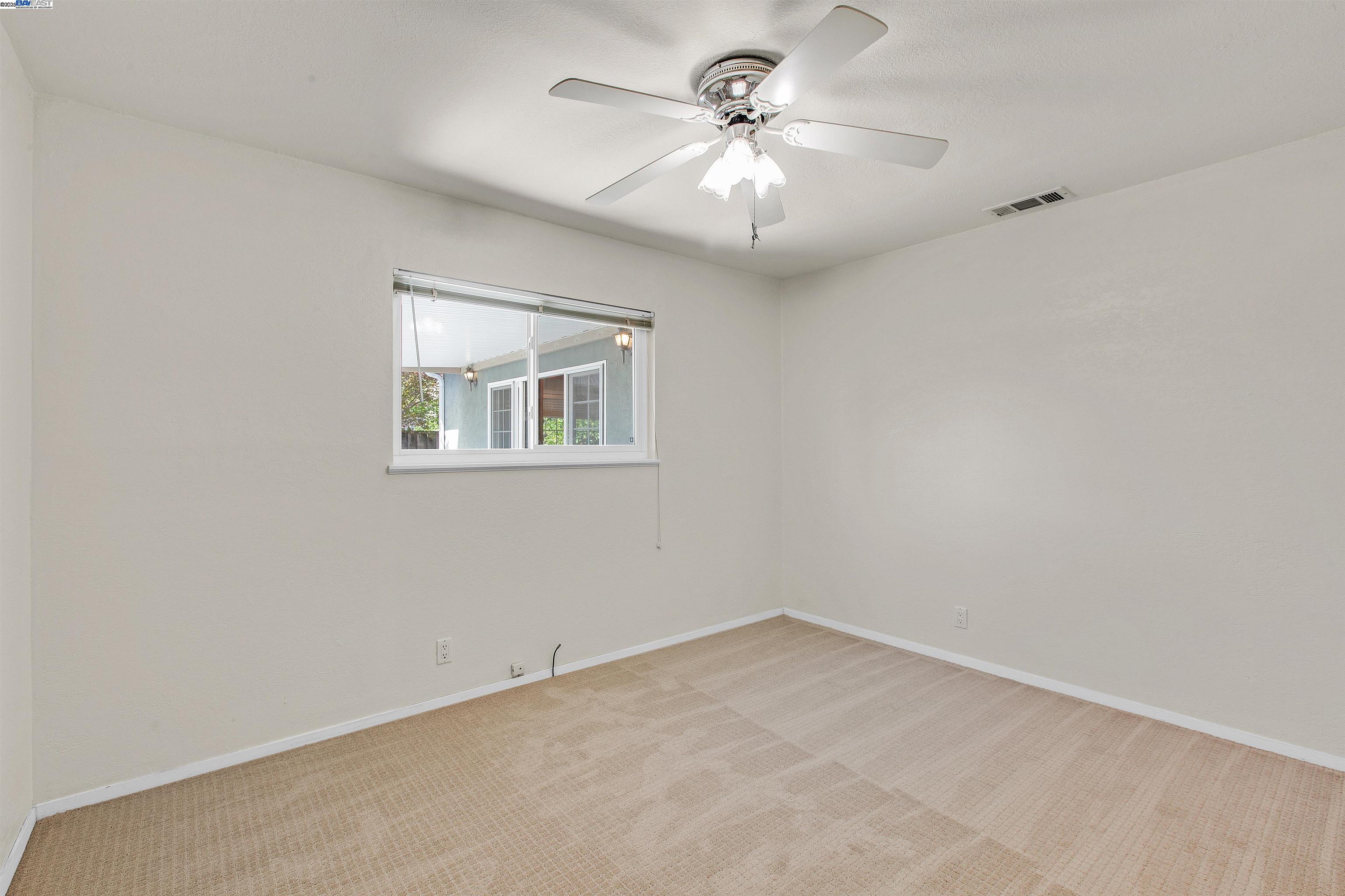 Detail Gallery Image 23 of 33 For 137 Bixby Dr, Milpitas,  CA 95035 - 3 Beds | 2 Baths