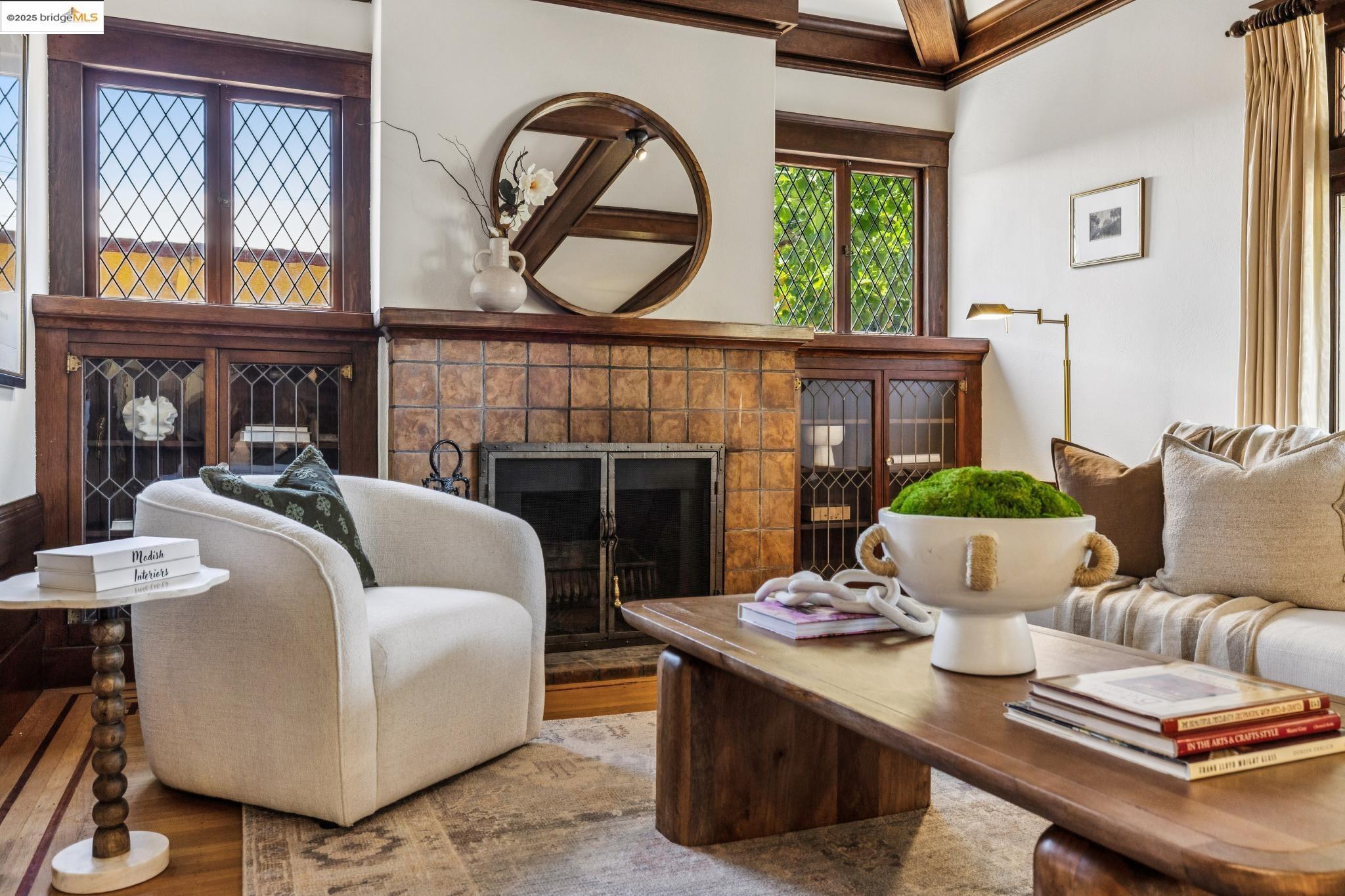 Detail Gallery Image 11 of 60 For 130 Fairmount Ave, Oakland,  CA 94611 - 3 Beds | 2/1 Baths