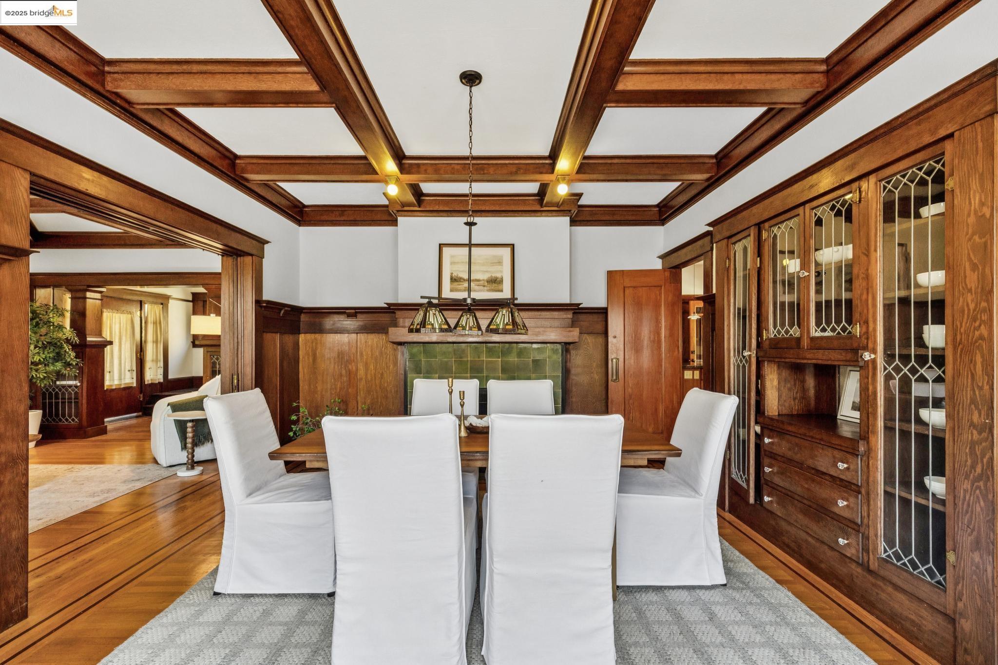 Detail Gallery Image 18 of 60 For 130 Fairmount Ave, Oakland,  CA 94611 - 3 Beds | 2/1 Baths
