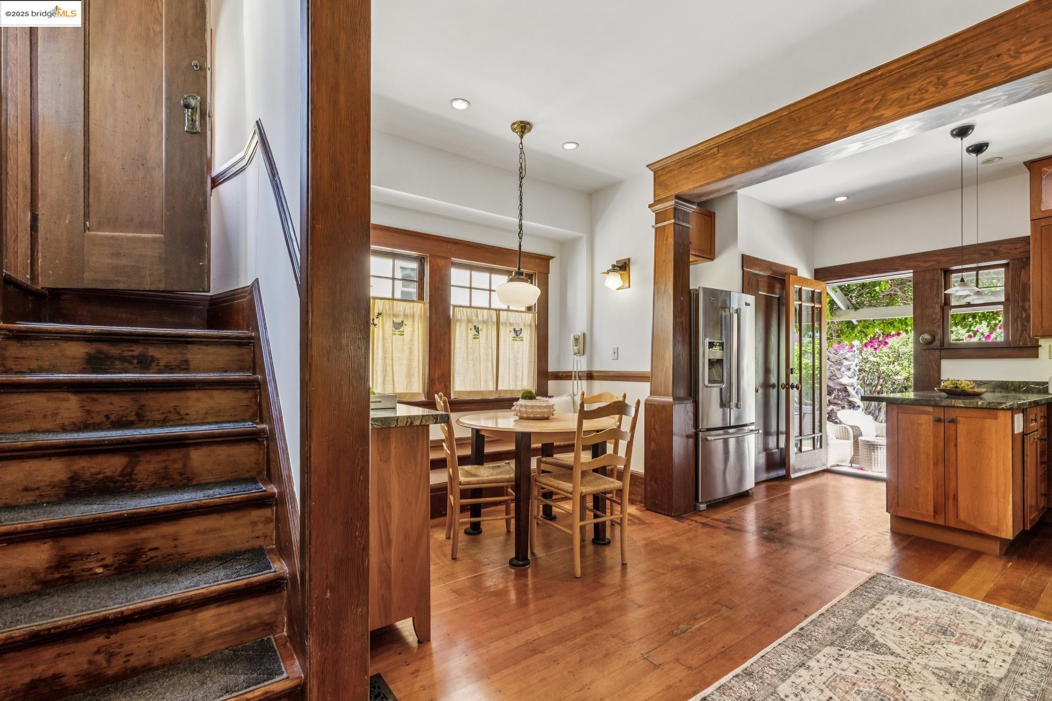 Detail Gallery Image 20 of 60 For 130 Fairmount Ave, Oakland,  CA 94611 - 3 Beds | 2/1 Baths