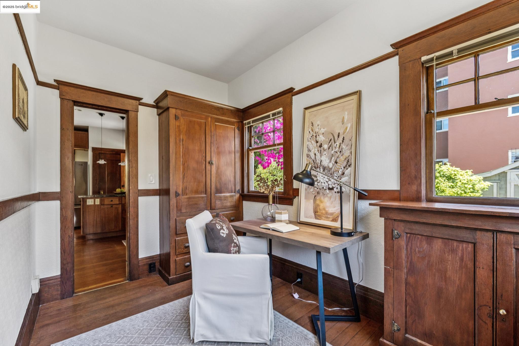 Detail Gallery Image 28 of 60 For 130 Fairmount Ave, Oakland,  CA 94611 - 3 Beds | 2/1 Baths