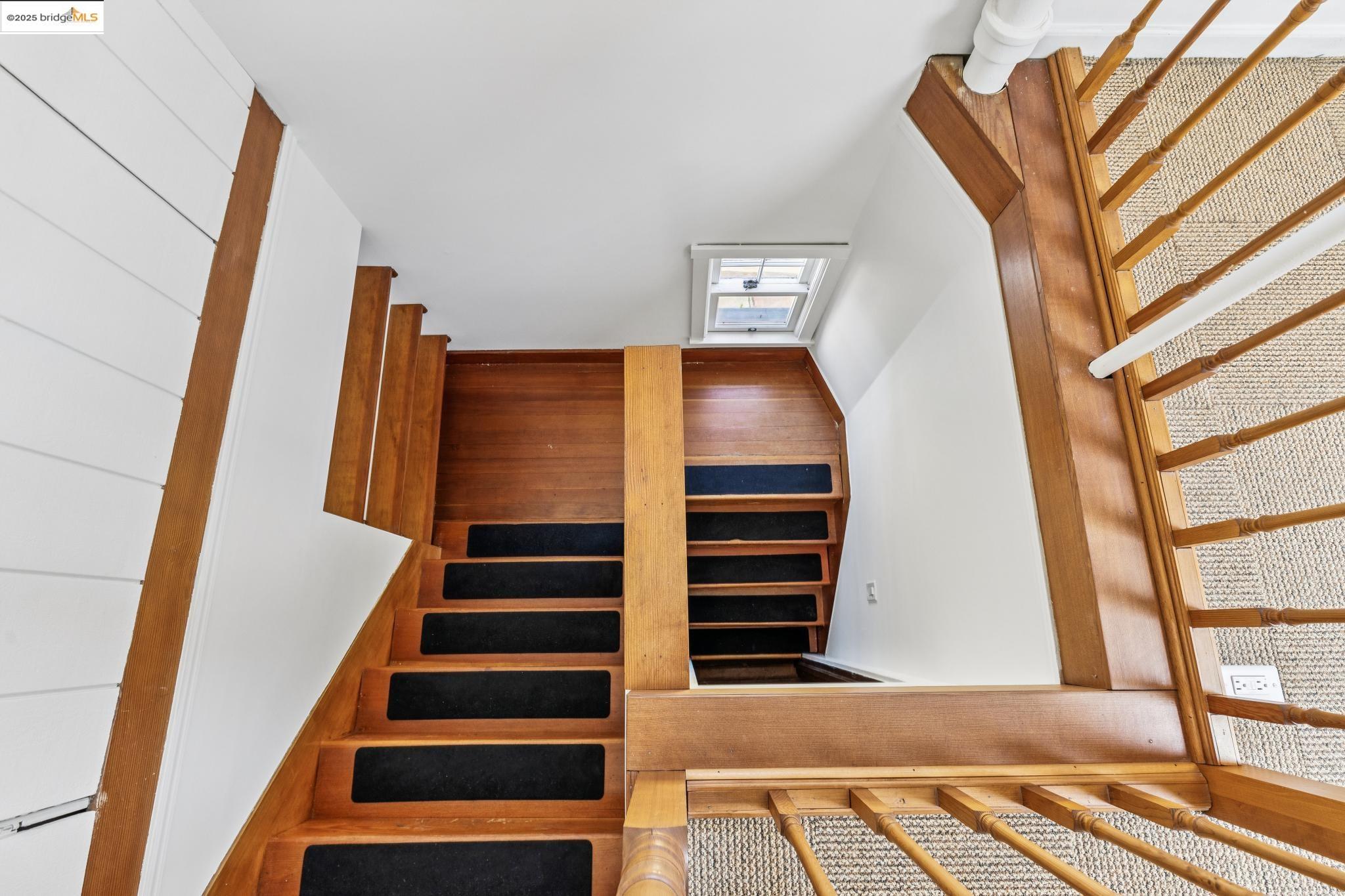Detail Gallery Image 44 of 60 For 130 Fairmount Ave, Oakland,  CA 94611 - 3 Beds | 2/1 Baths