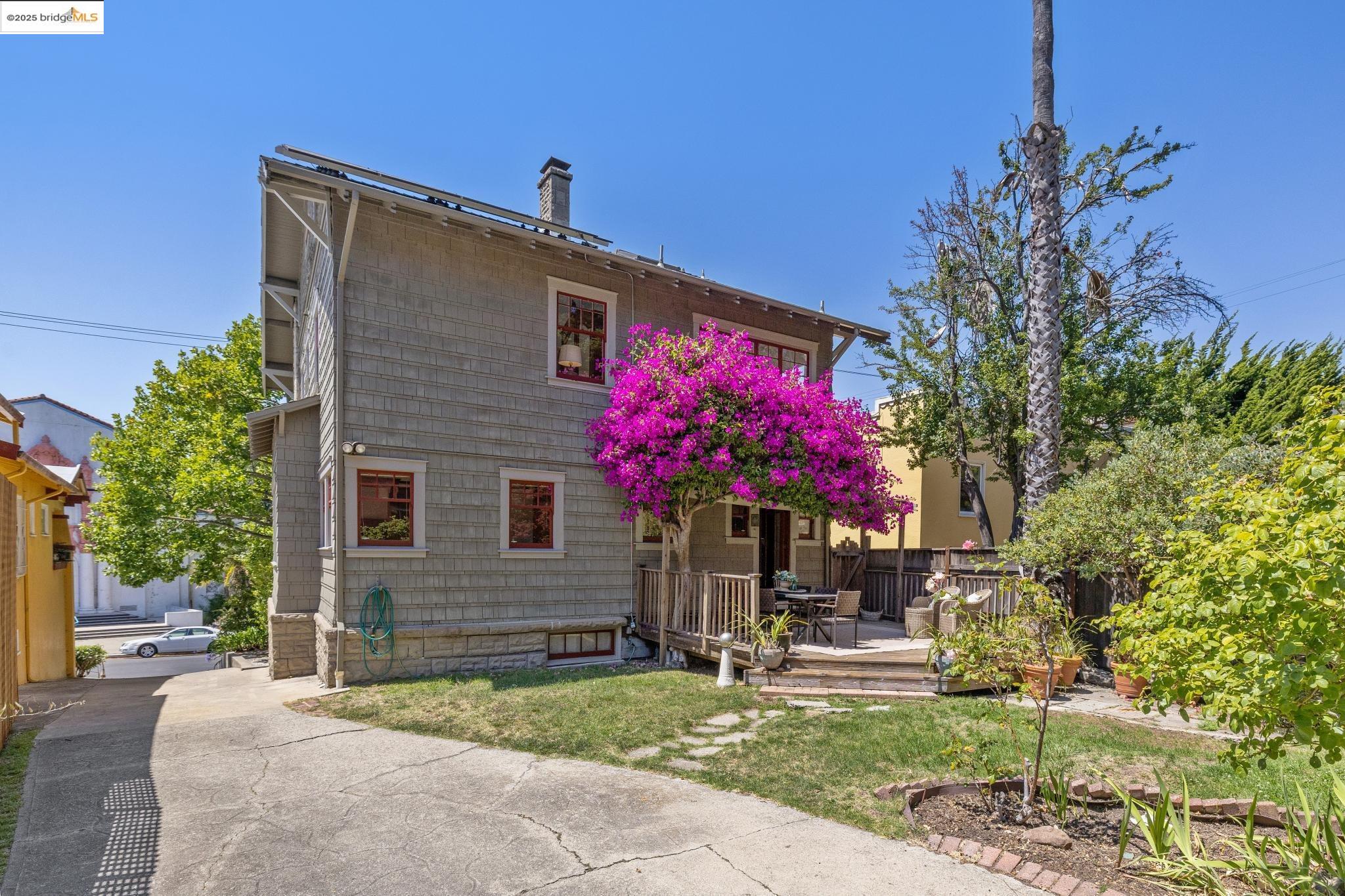 Detail Gallery Image 53 of 60 For 130 Fairmount Ave, Oakland,  CA 94611 - 3 Beds | 2/1 Baths