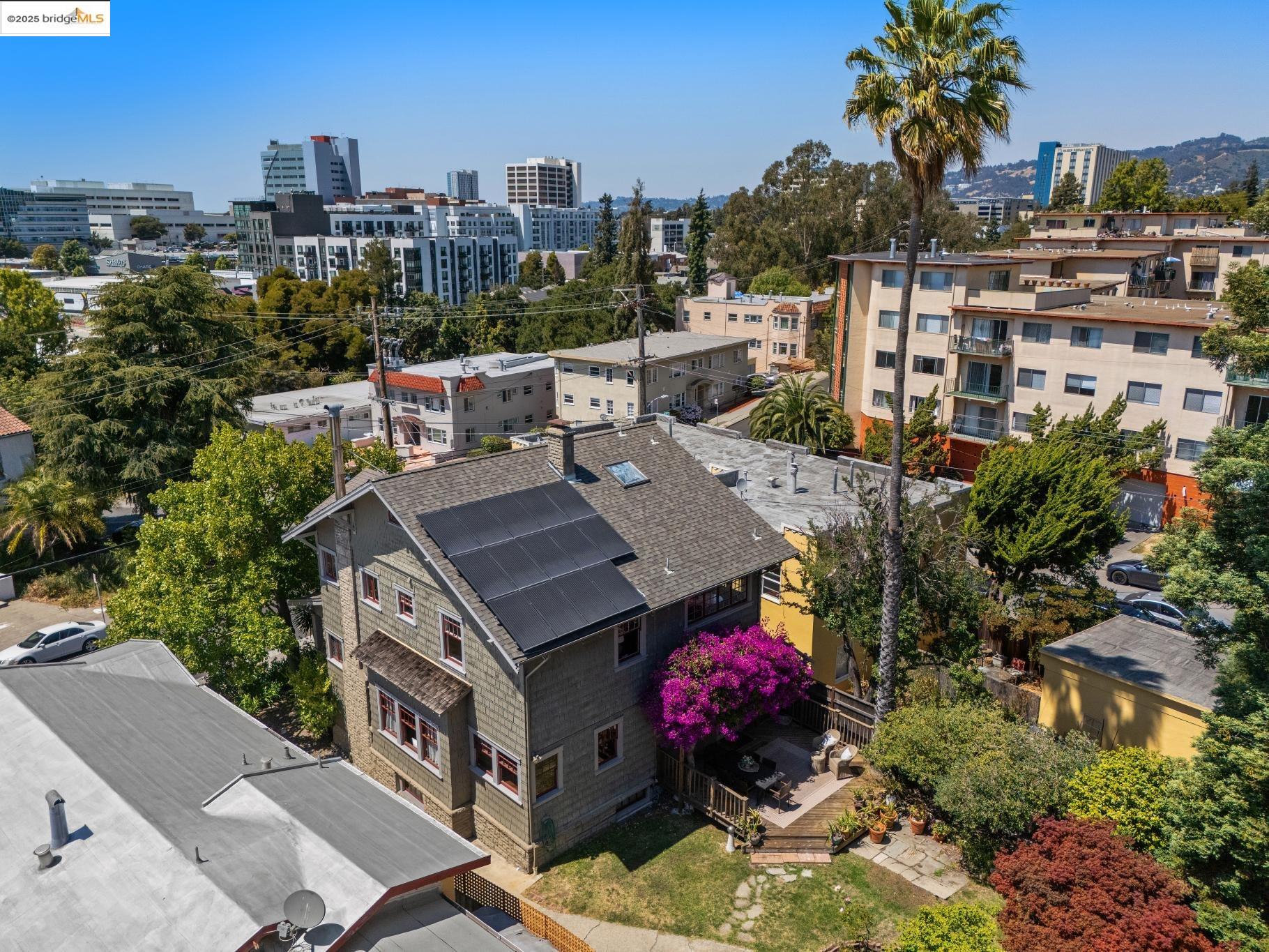 Detail Gallery Image 57 of 60 For 130 Fairmount Ave, Oakland,  CA 94611 - 3 Beds | 2/1 Baths