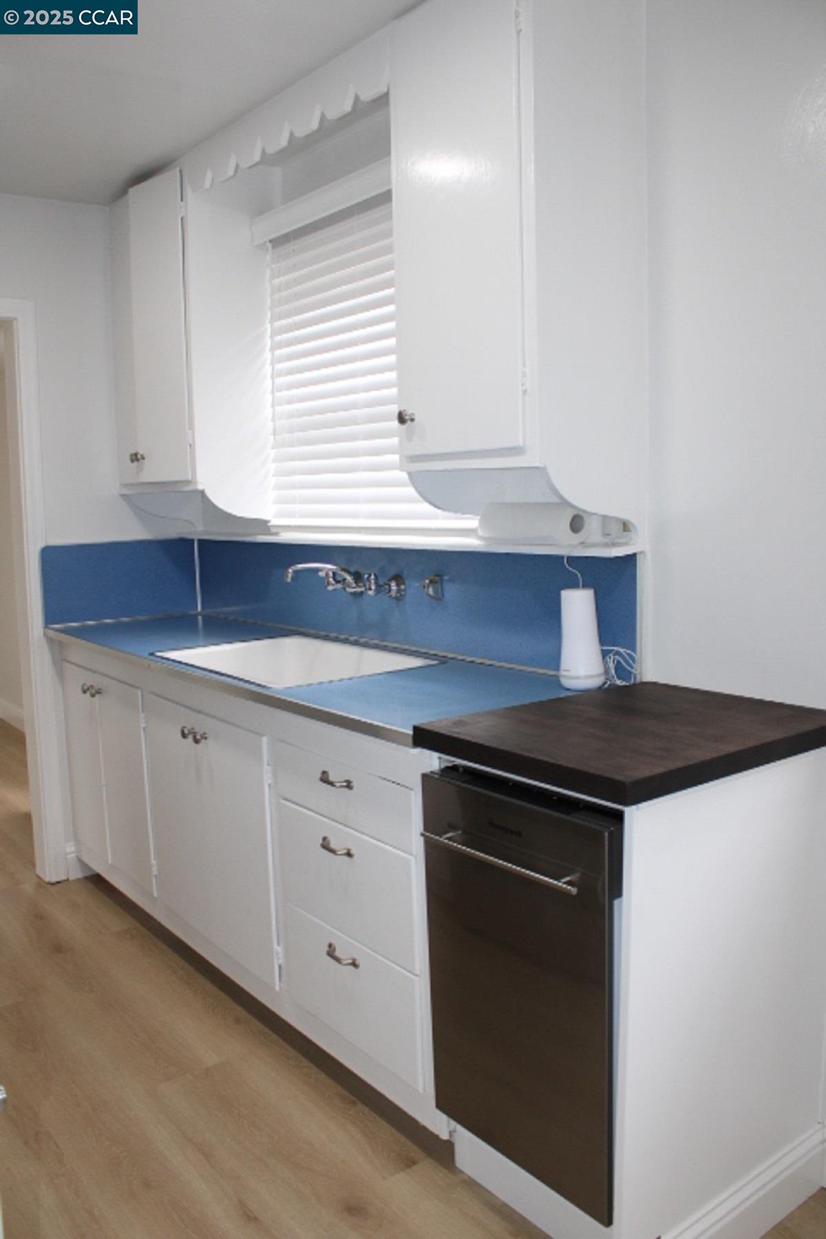 Detail Gallery Image 7 of 34 For 5910 Skyline Dr, El Sobrante,  CA 94803 - 1 Beds | 1 Baths