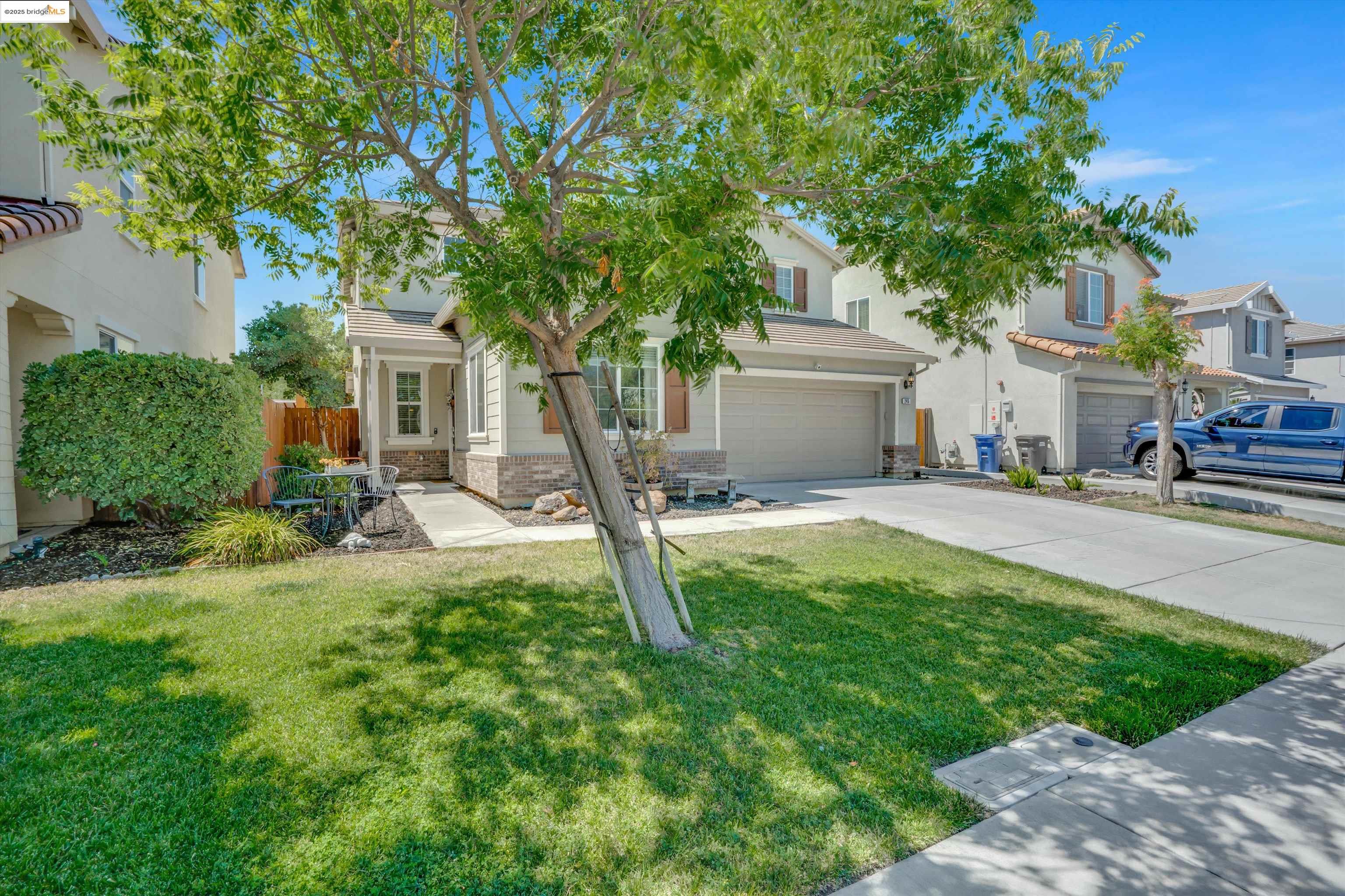 Detail Gallery Image 2 of 35 For 245 Silver Bell Way, Oakley,  CA 94561 - 4 Beds | 3 Baths