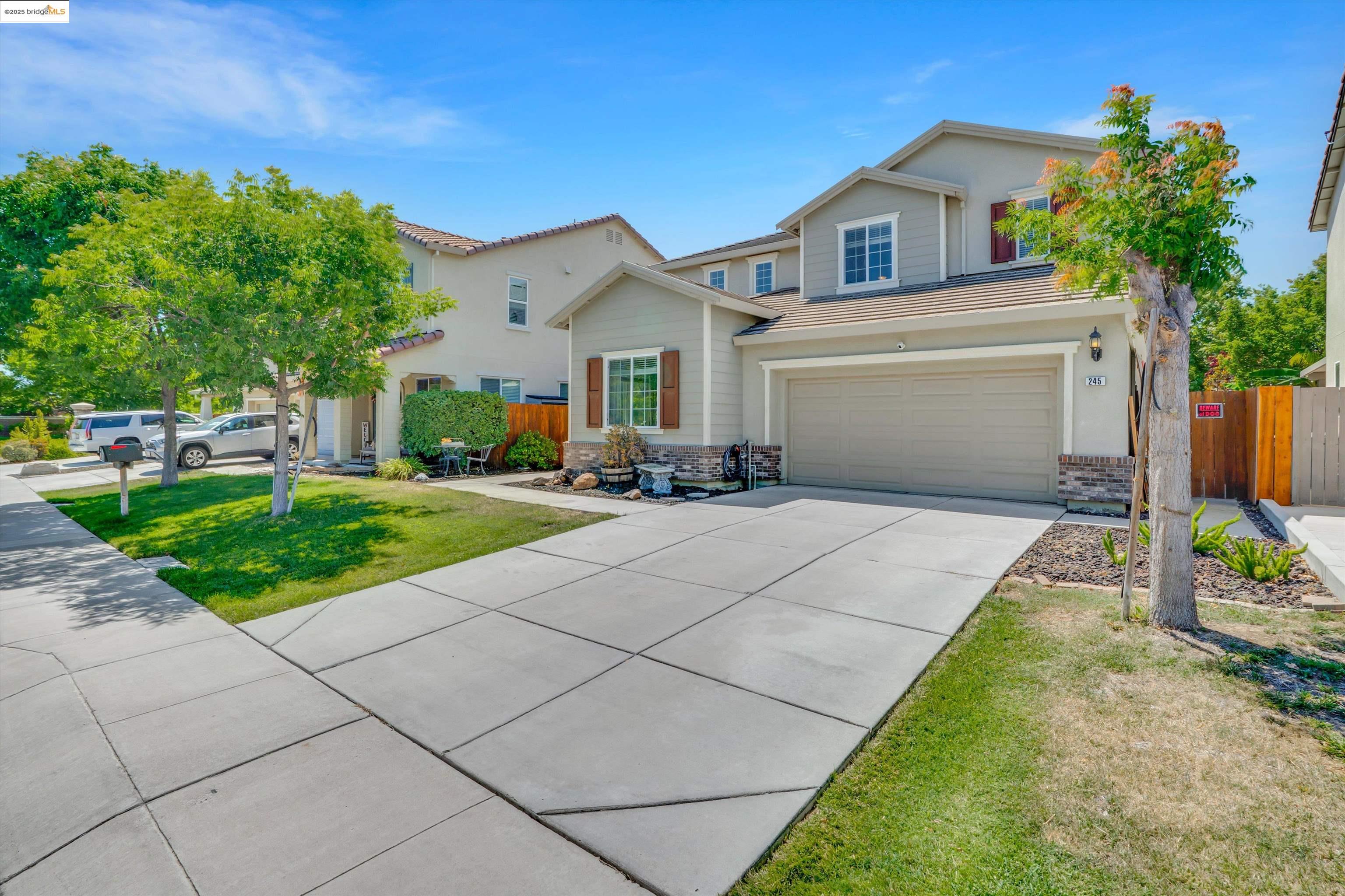 Detail Gallery Image 3 of 35 For 245 Silver Bell Way, Oakley,  CA 94561 - 4 Beds | 3 Baths